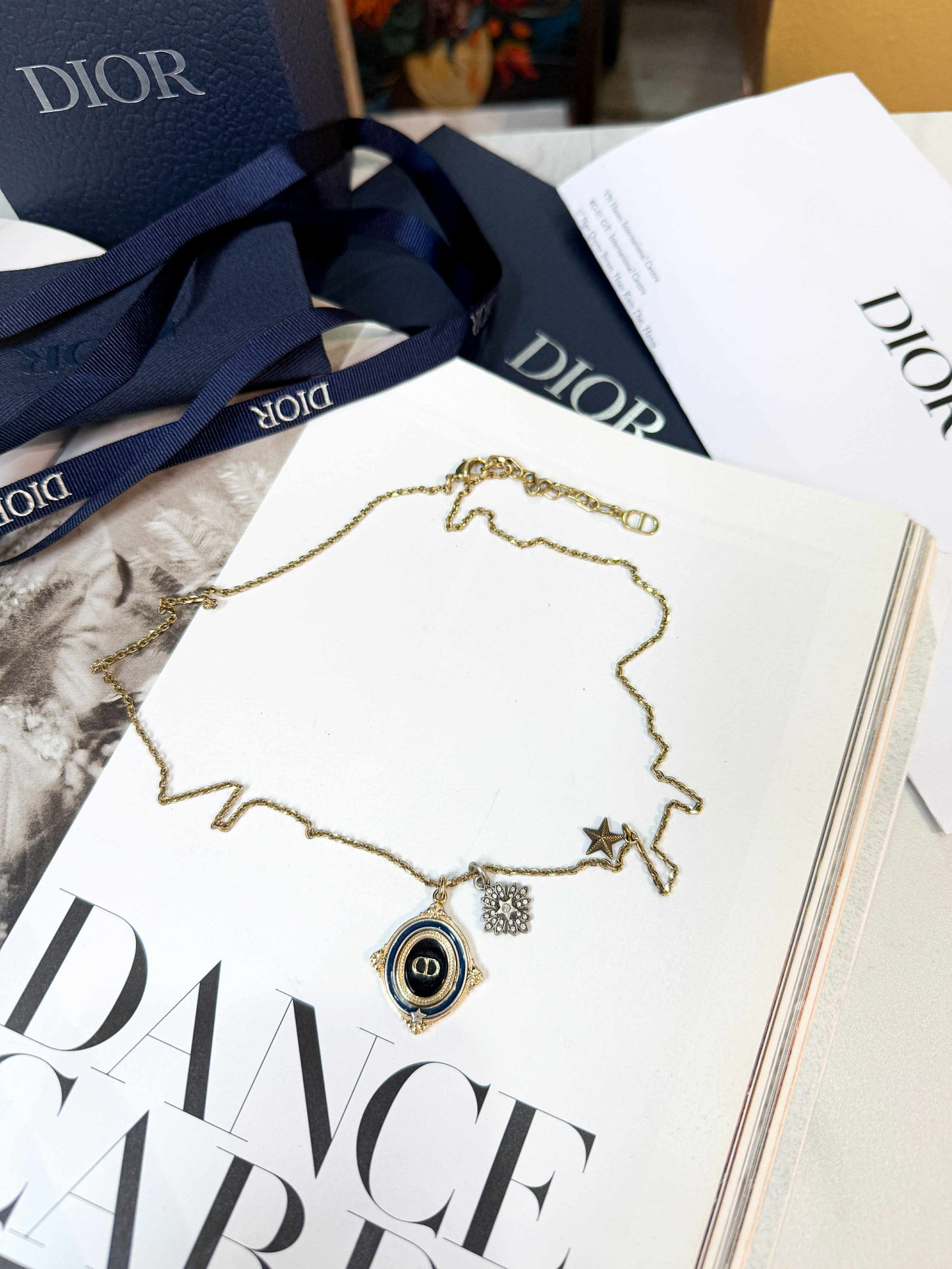 Vòng Cổ Dior