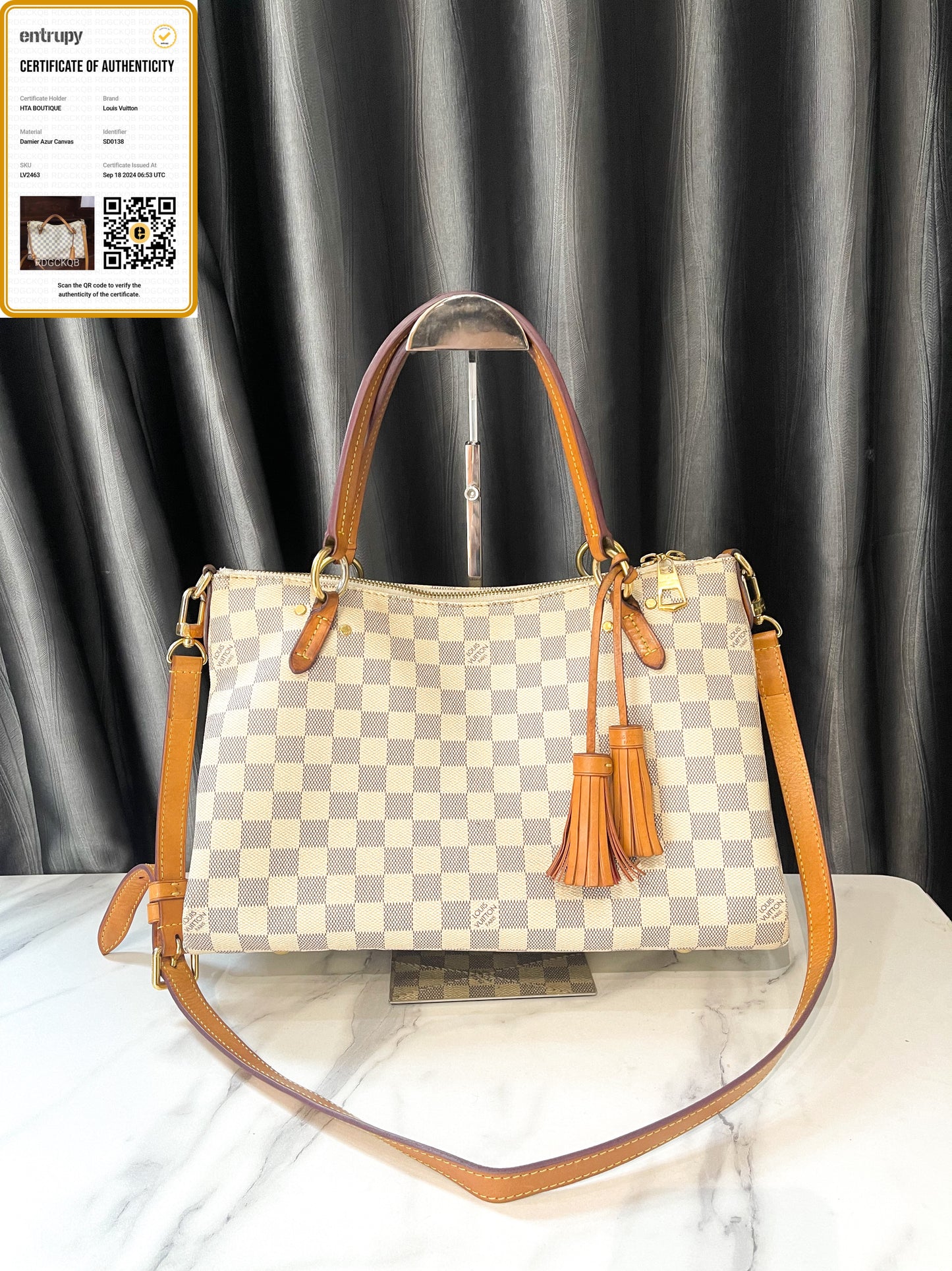 LV Lymington Azur