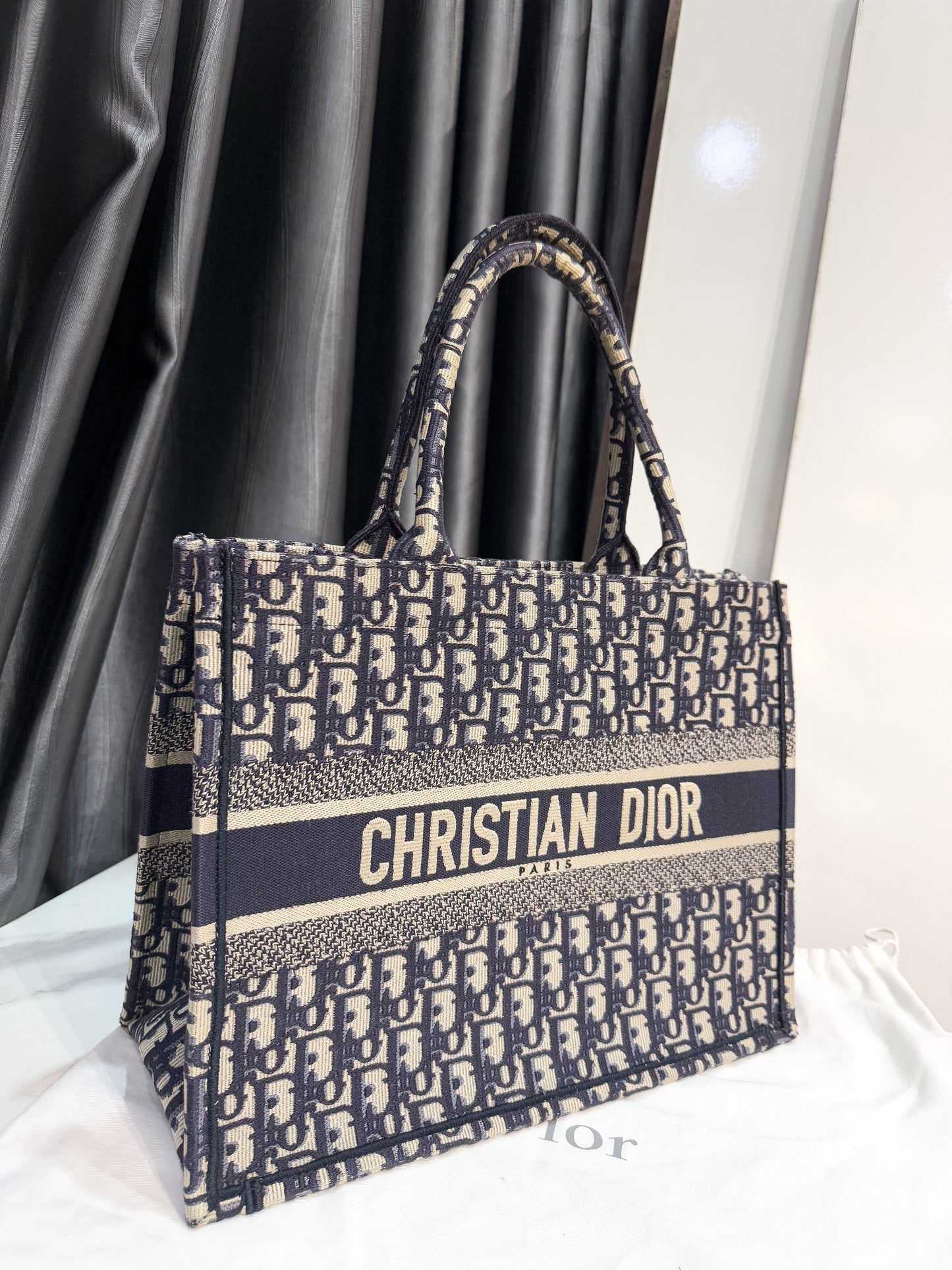 Book Tote Dior Size M