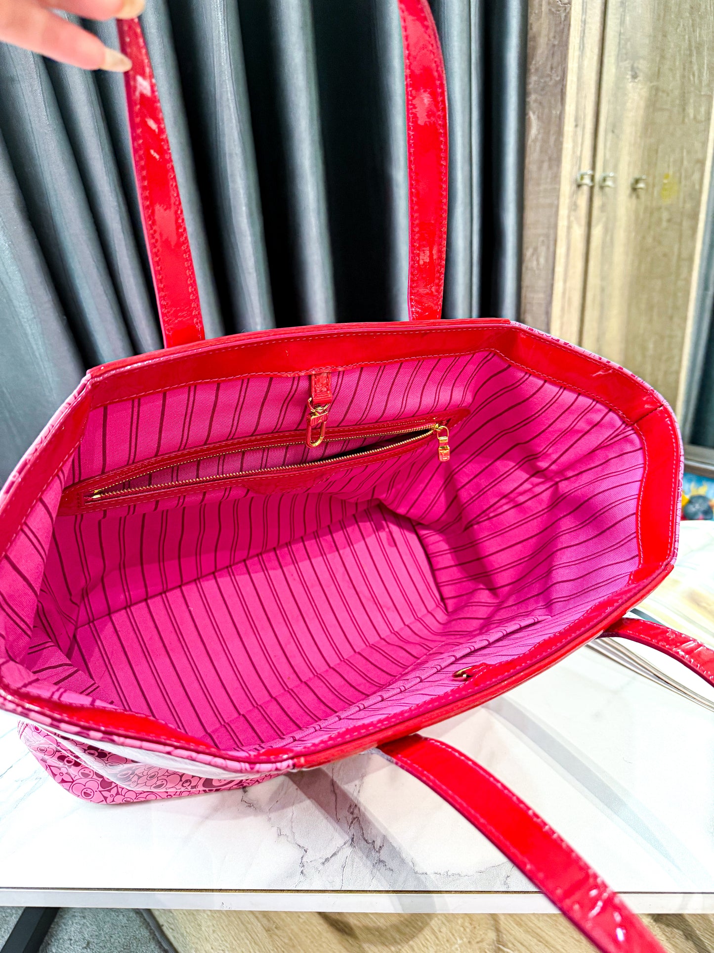A LV Tote Pink