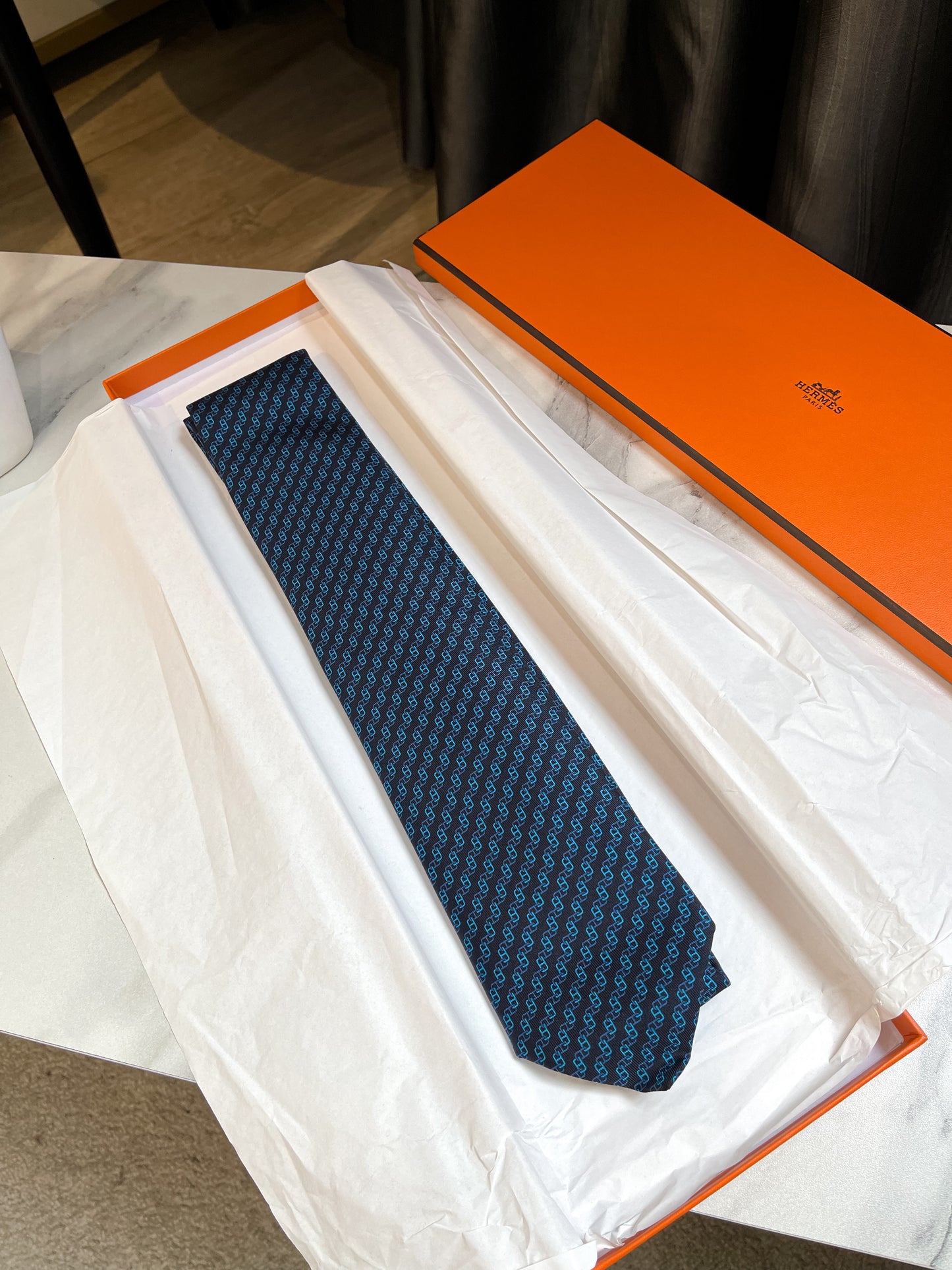 Cà Vạt Hermes New