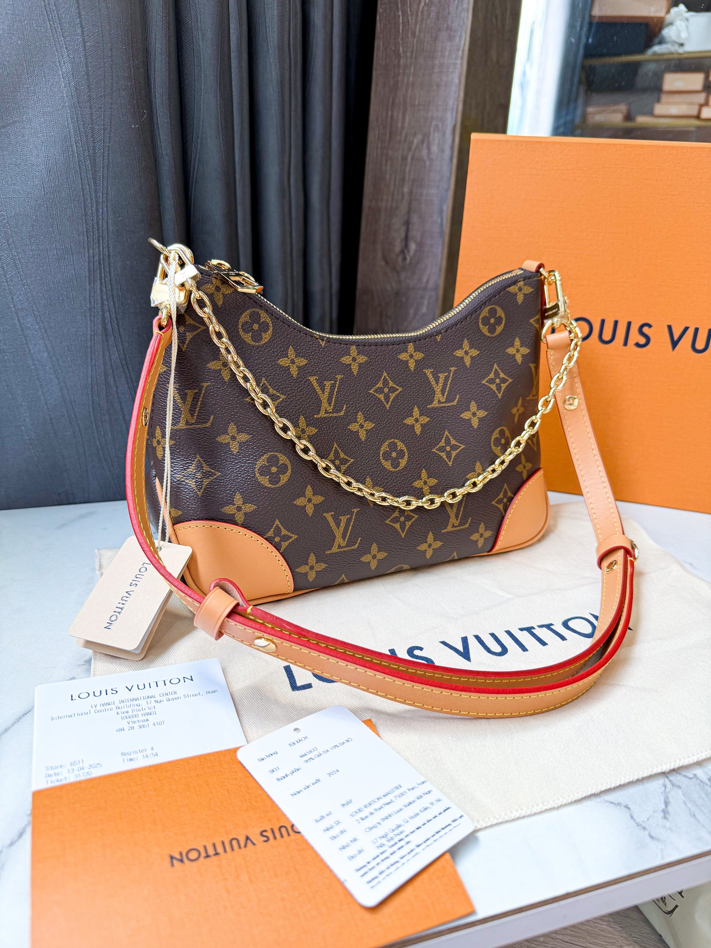 A A LV Boulogne PM New