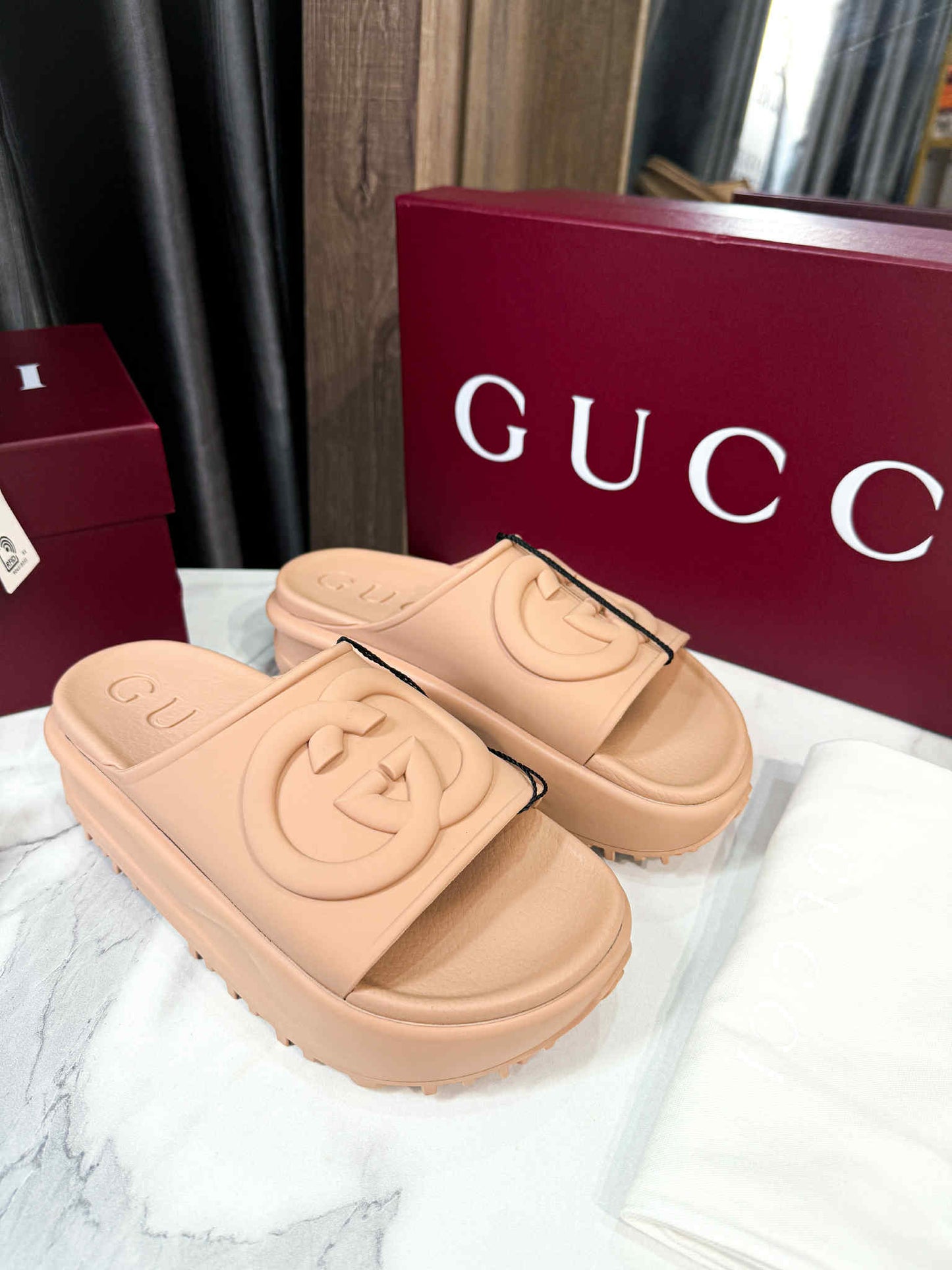 Dép Nhựa Gucci New Size 36