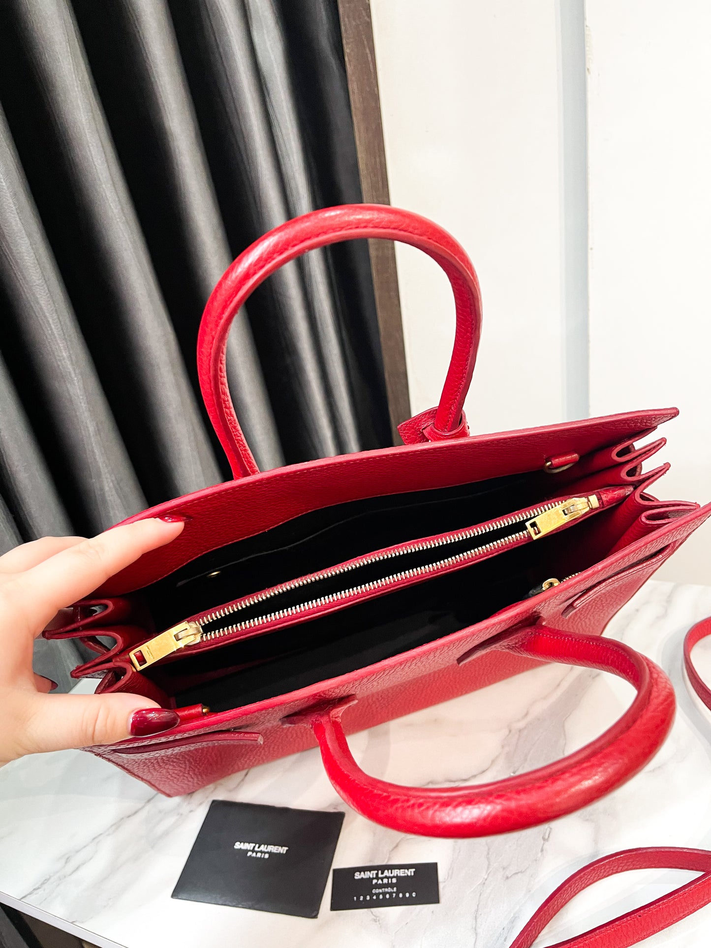 YSL Sac De Jour Đỏ