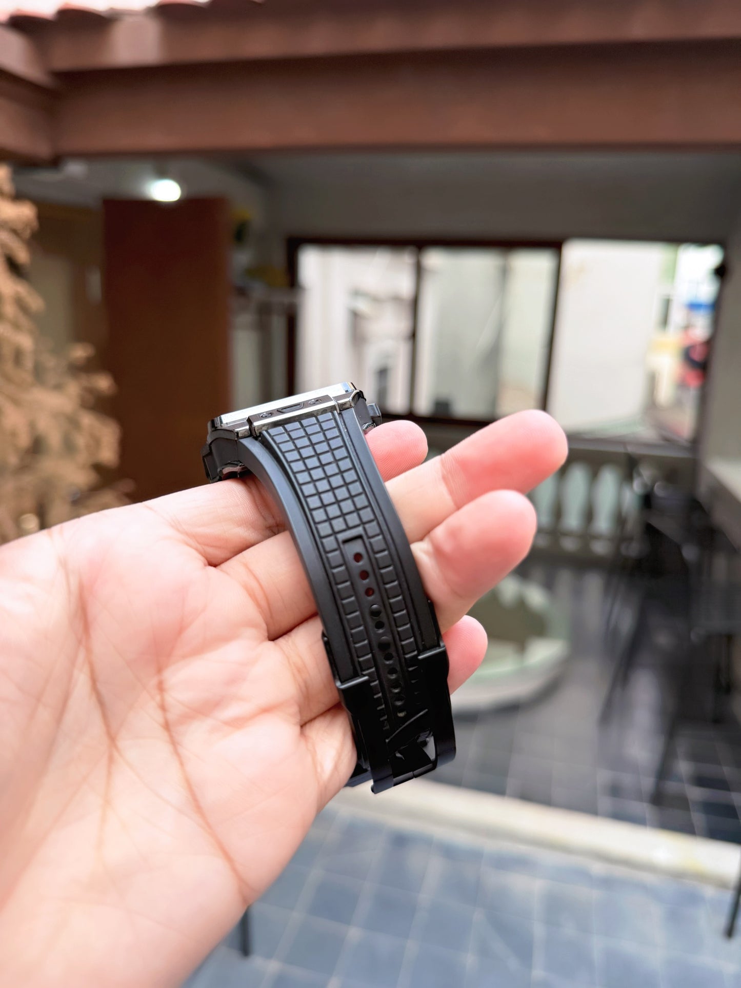 Đồng Hồ Hublot Square Bang Unico Ceramic 42mm Black