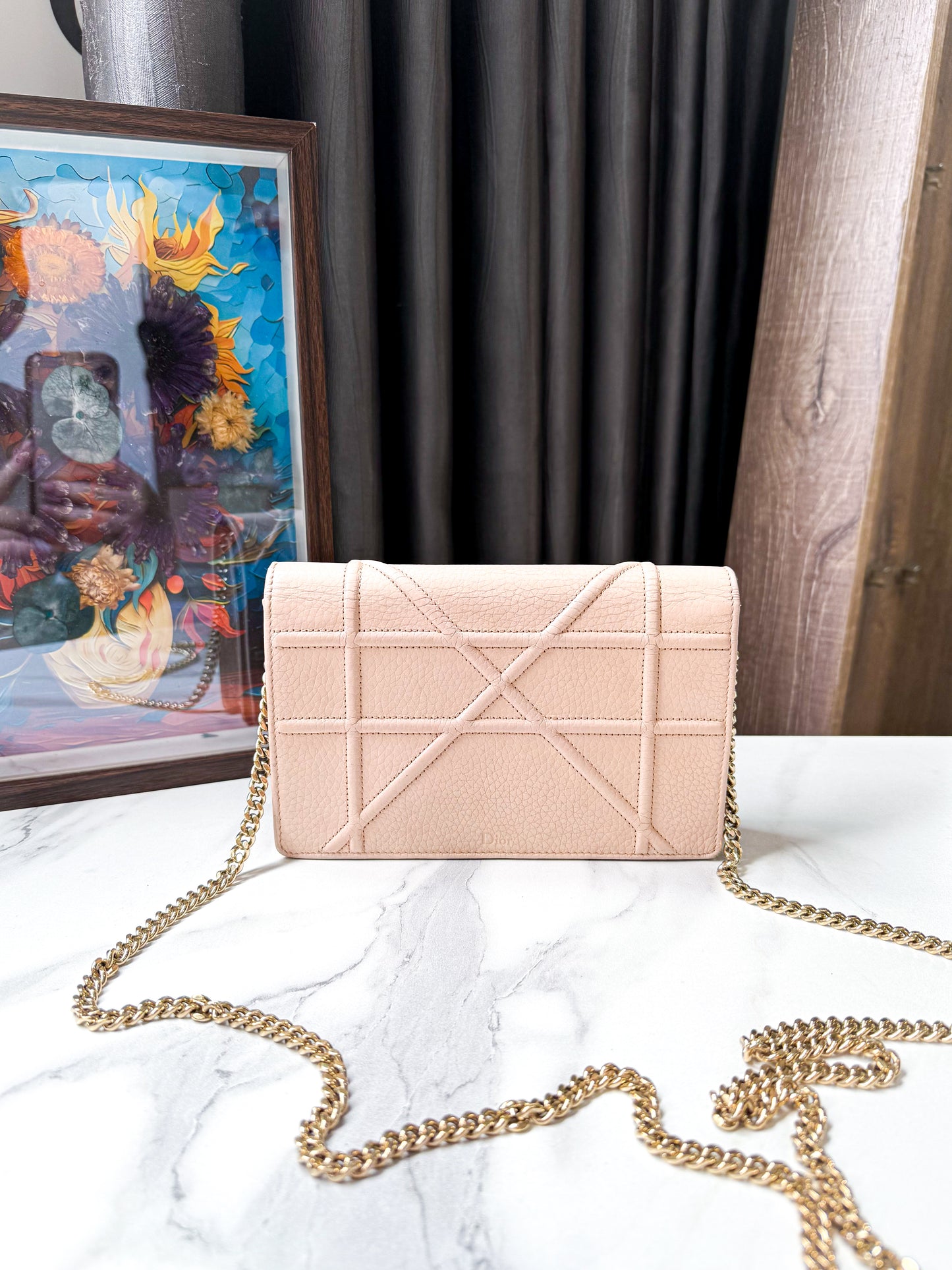 A Pouch Dior