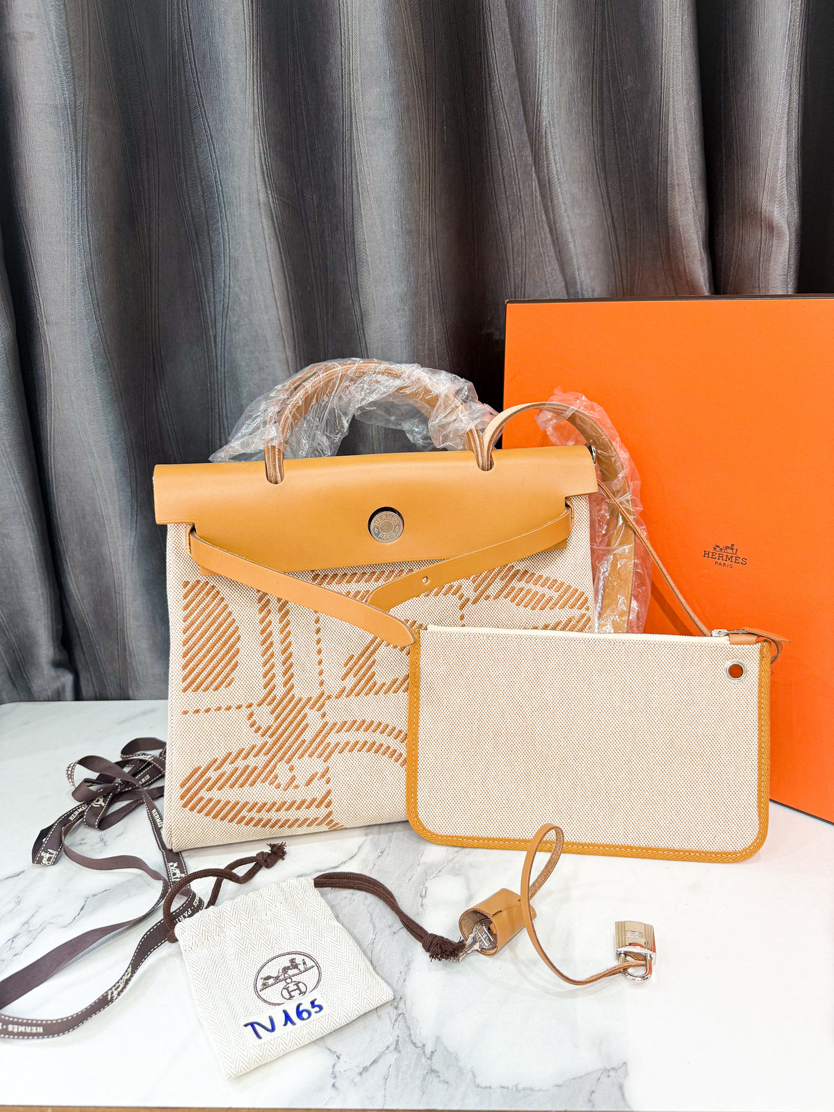 A A Hermes Herbag New TV165
