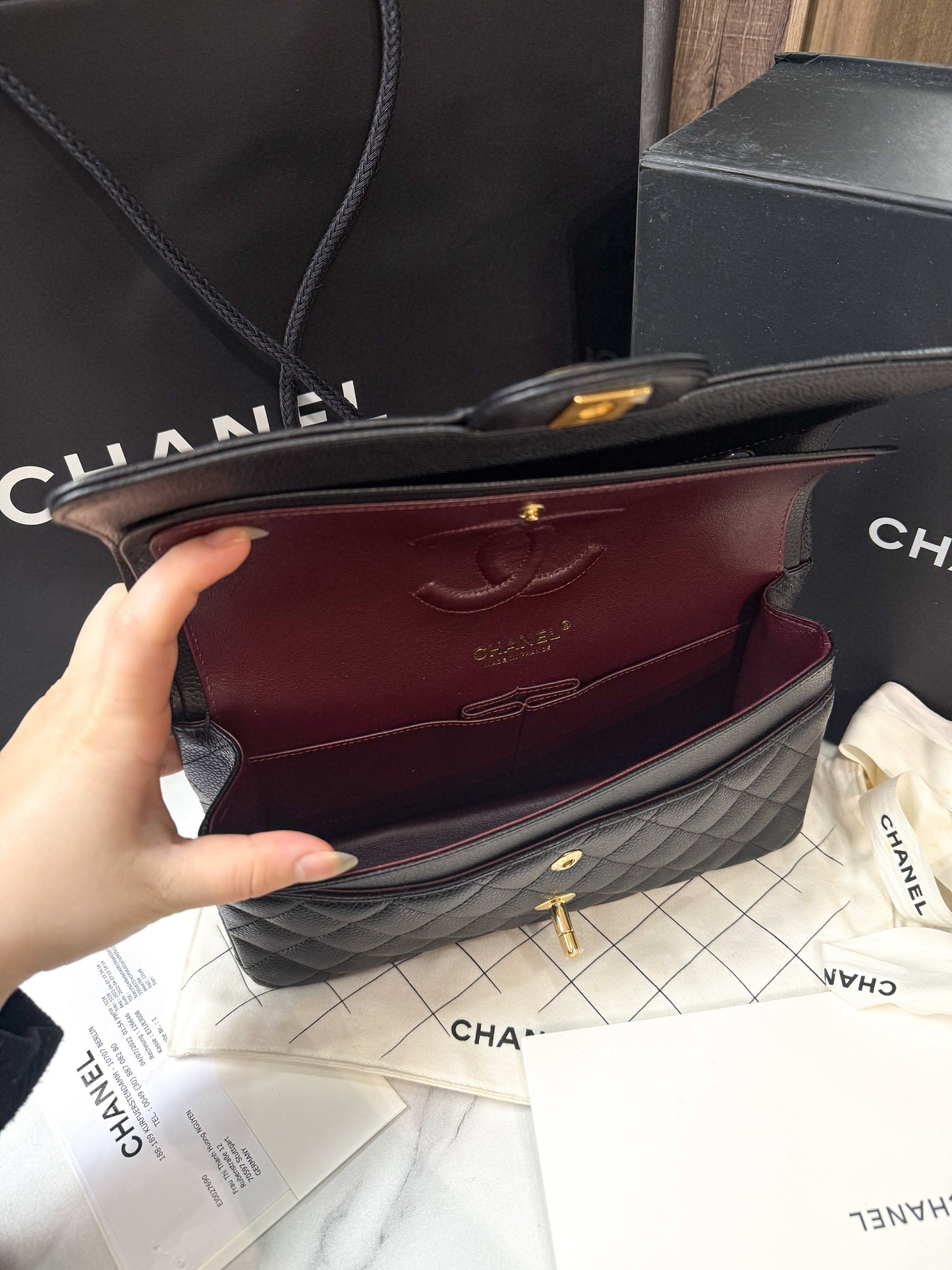 Chanel Classic M Caviar New