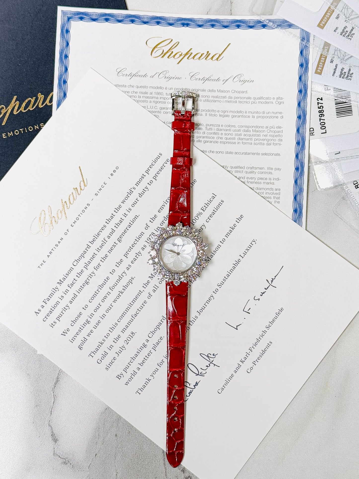 Đồng Hồ Chopard L'Heure du Diamant 13A379-5000