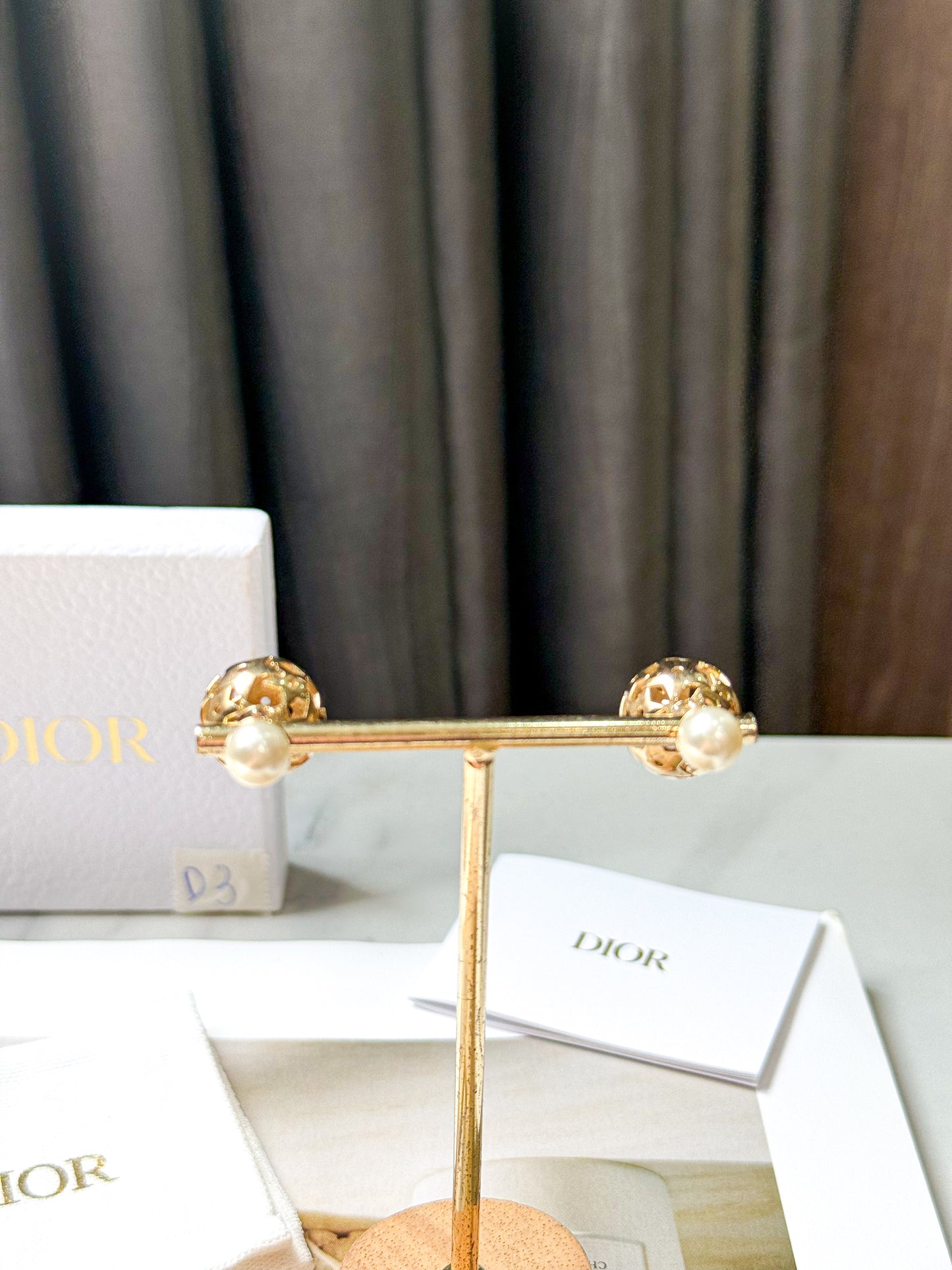 Khuyên Tai Dior Used D3