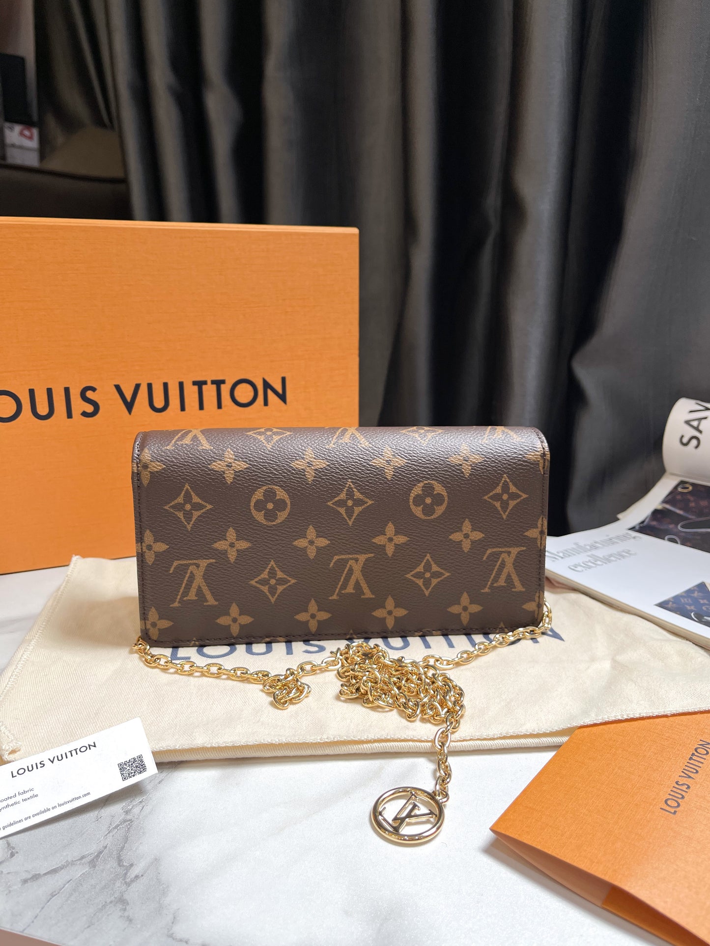 LV Lily New
