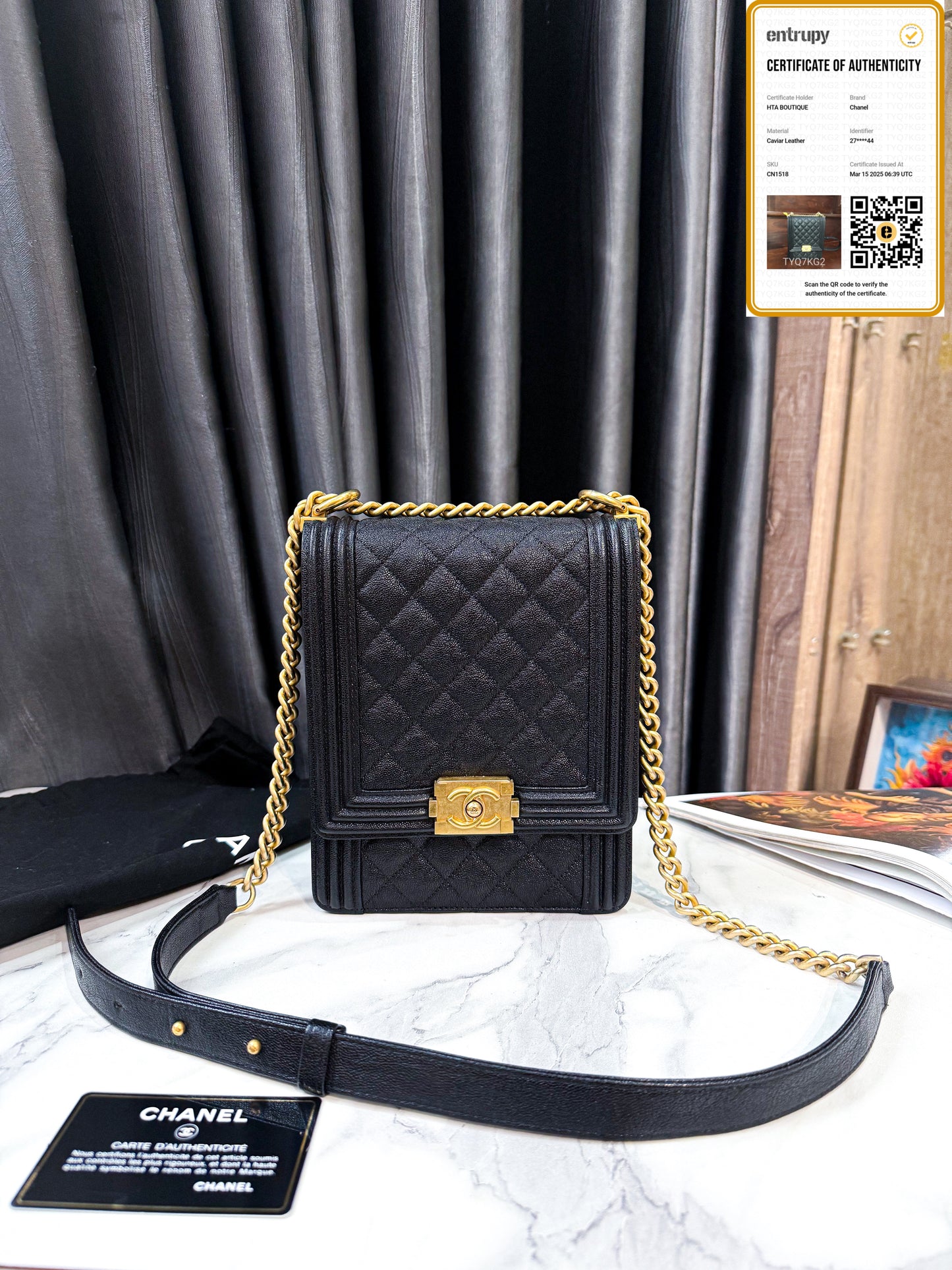 Chanel Boy Dọc Caviar