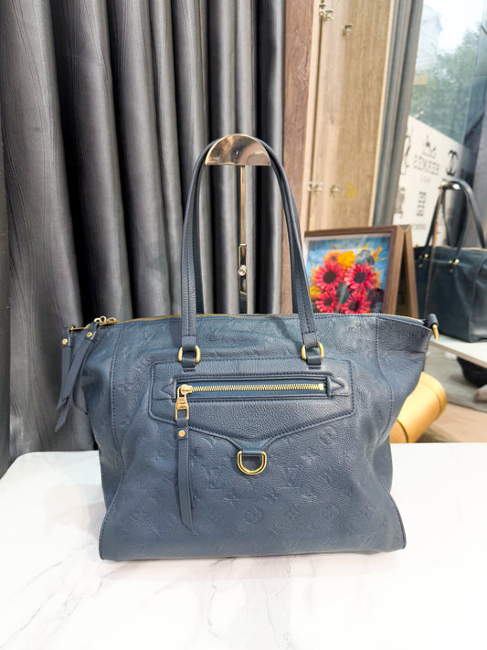 A Túi LV Da Bê Xanh