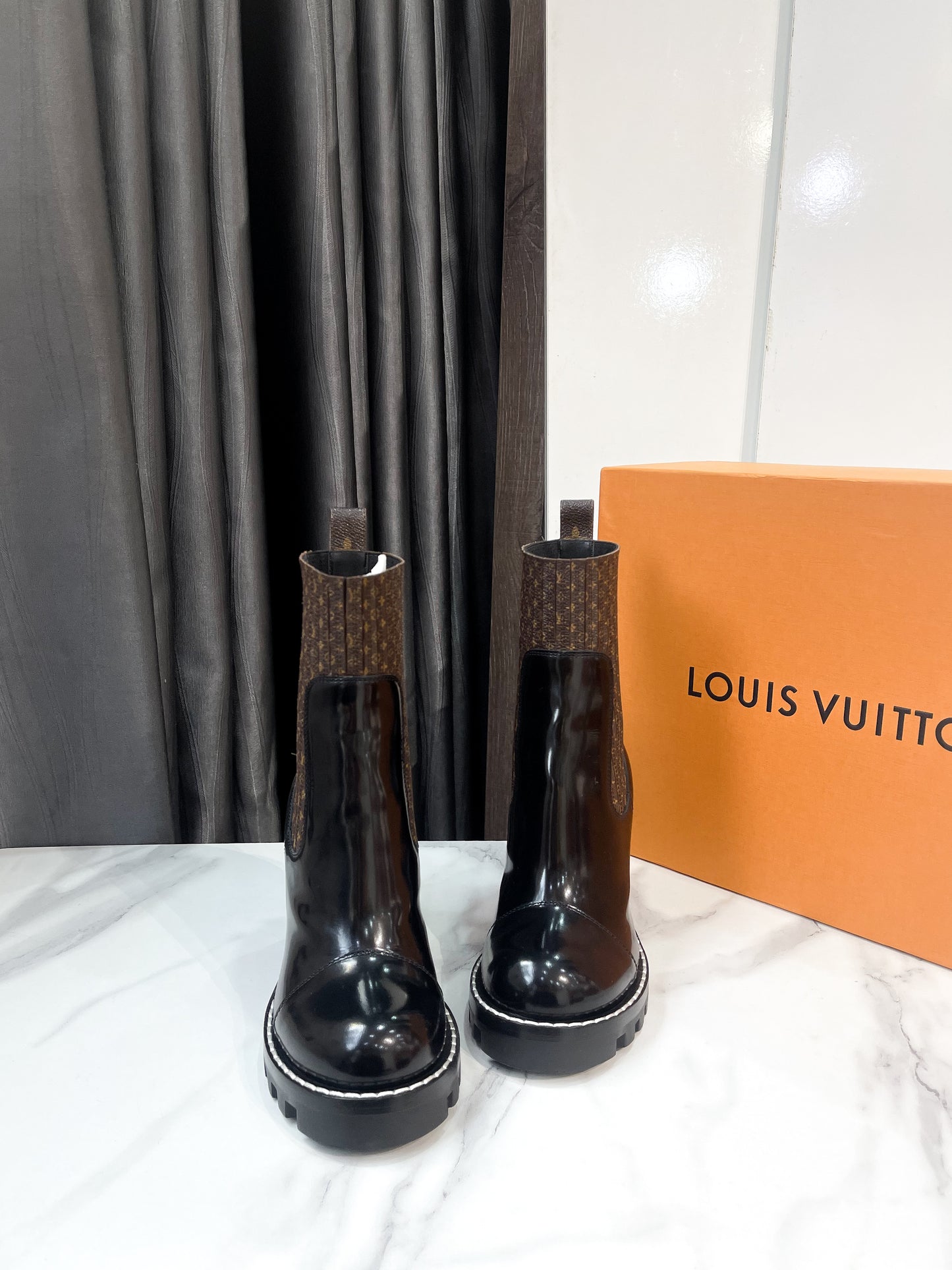 Boot LV Cổ Mono Nano Size 36.5