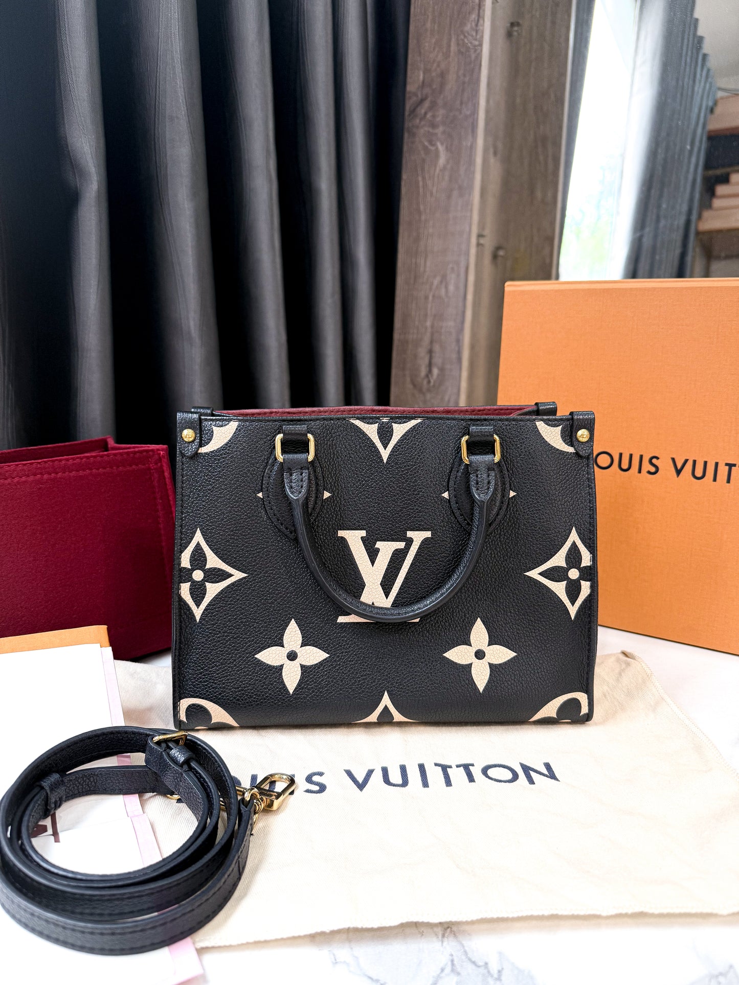 A A LV On The Go Da Bê PM