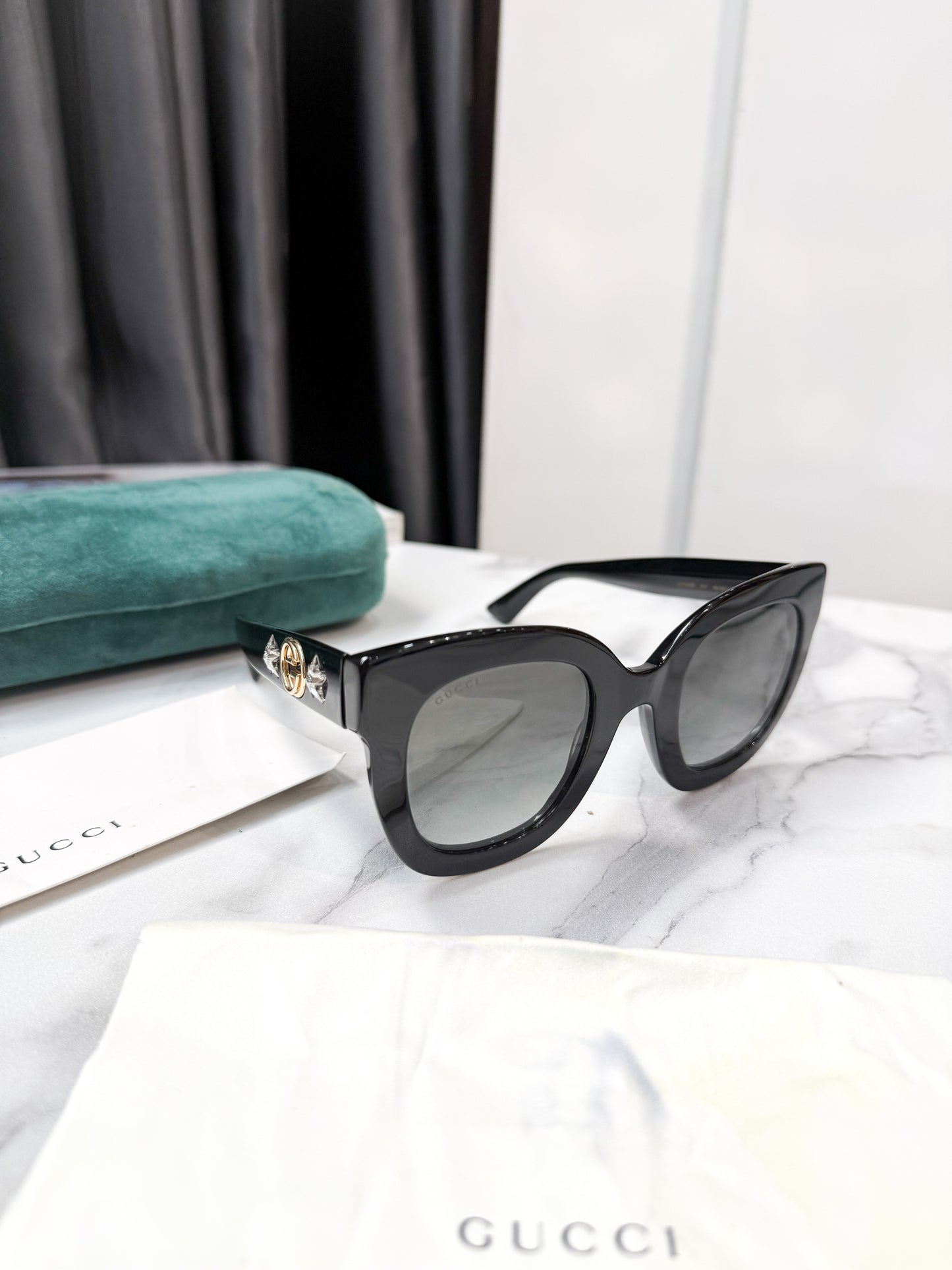 Kính Gucci Gọng Sao