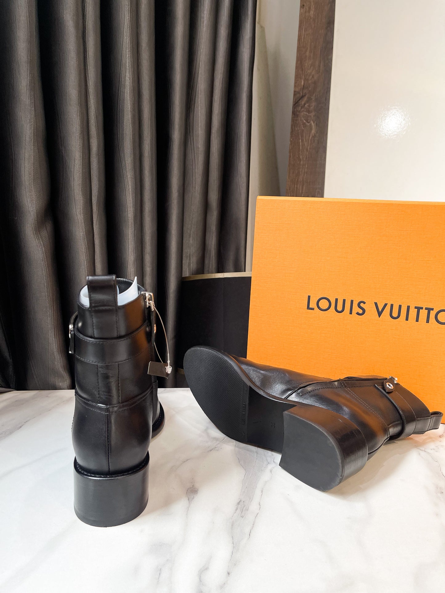 Boot LV Đen Size 36