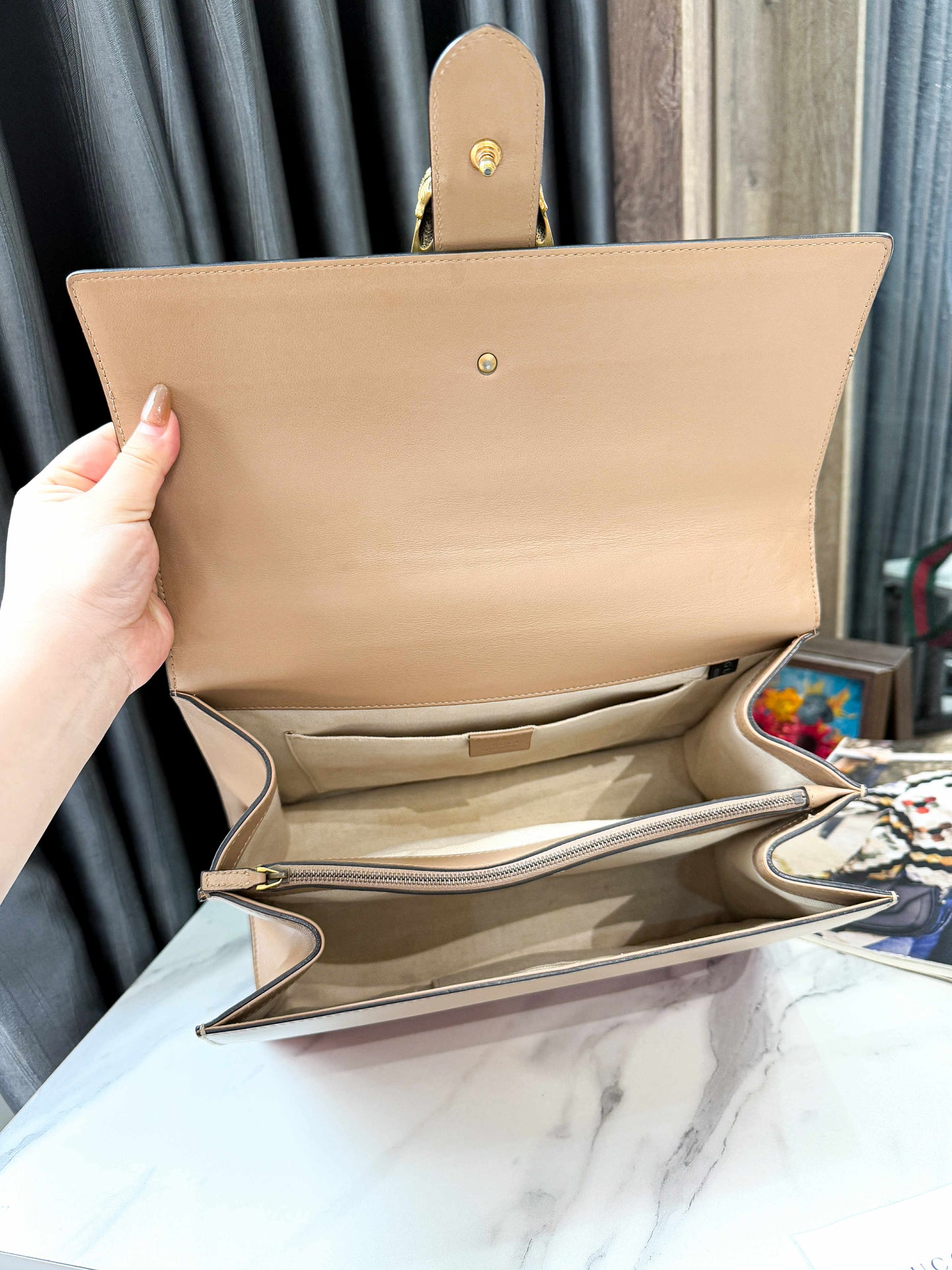 A Gucci Dionysus Kẻ Xanh Đỏ