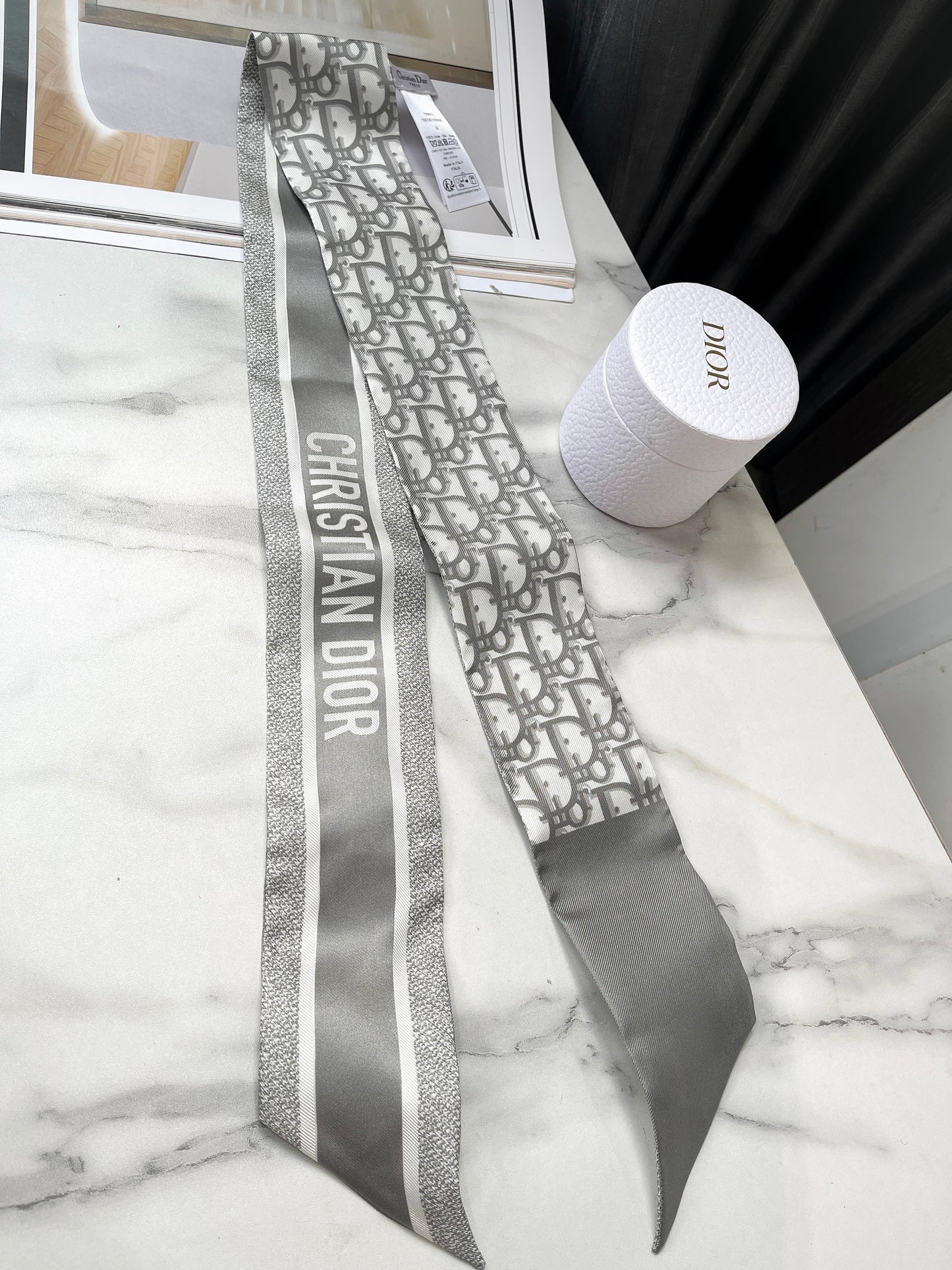 Khăn Twilly Dior New