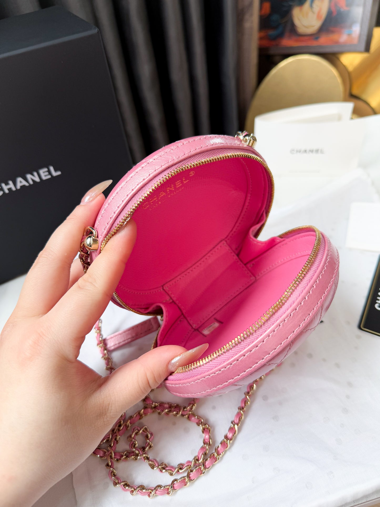 A A Chanel Tròn Hồng