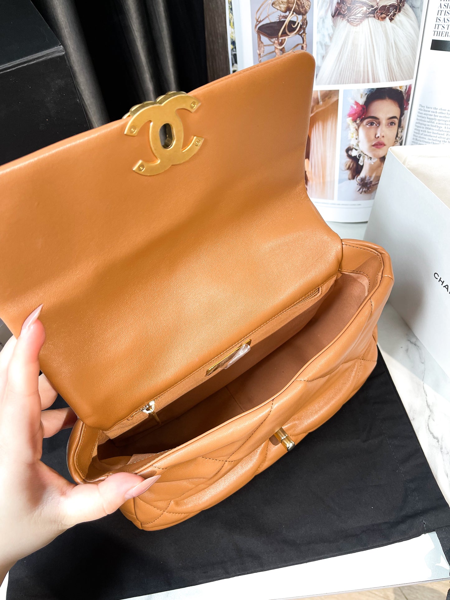 Chanel C19 Small