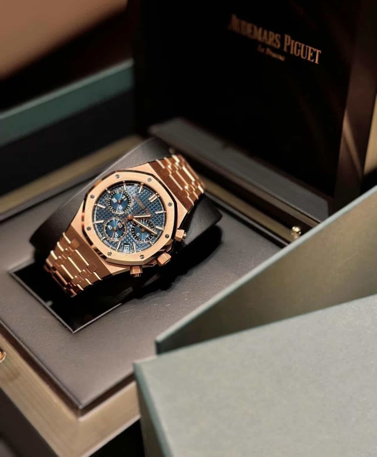 Đồng Hồ Audemars Piguet Royal Oak Rose Gold 26240OR Blue Dial