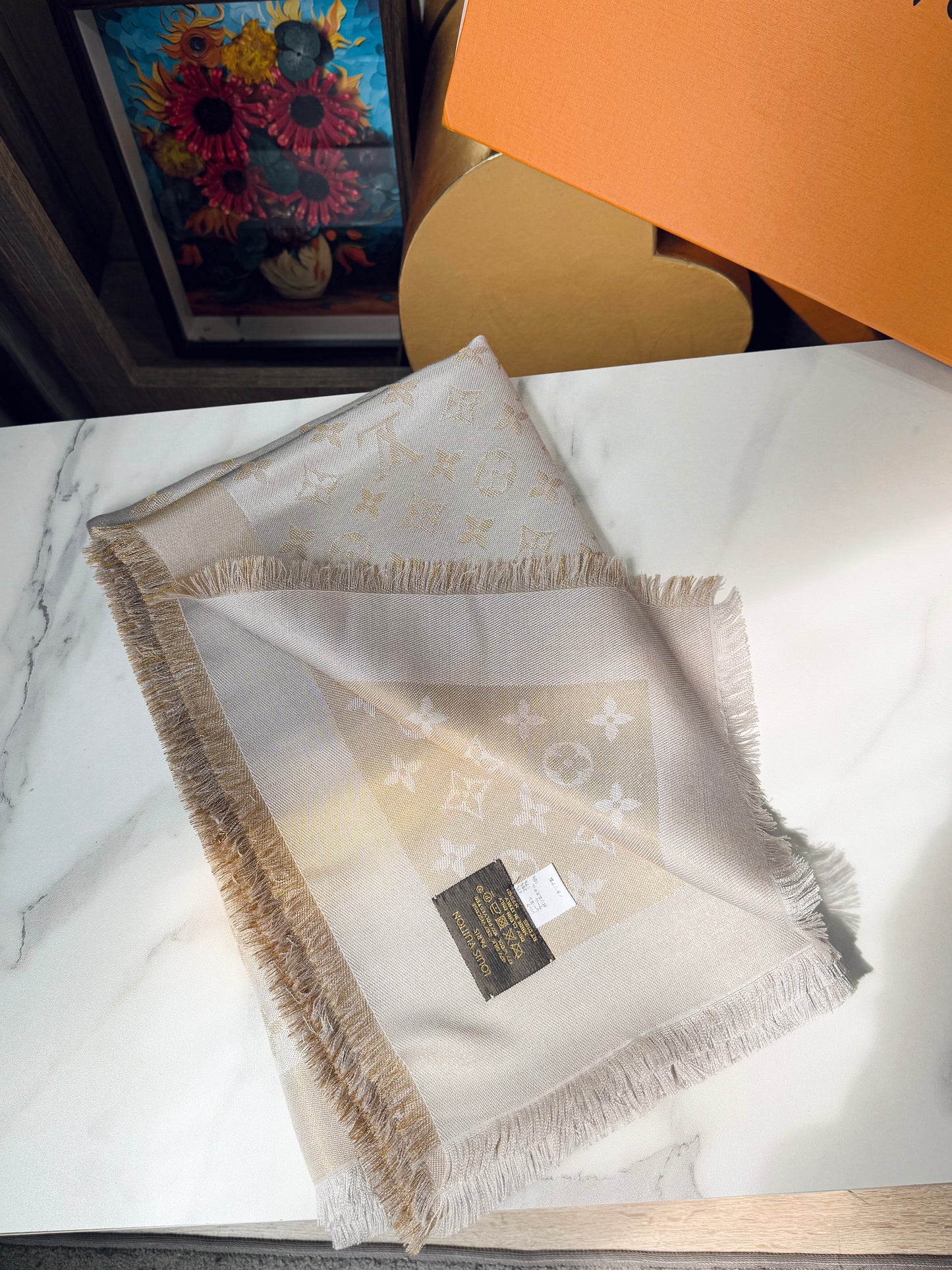 Khăn LV Ánh Kim Ghi Vàng 7/3