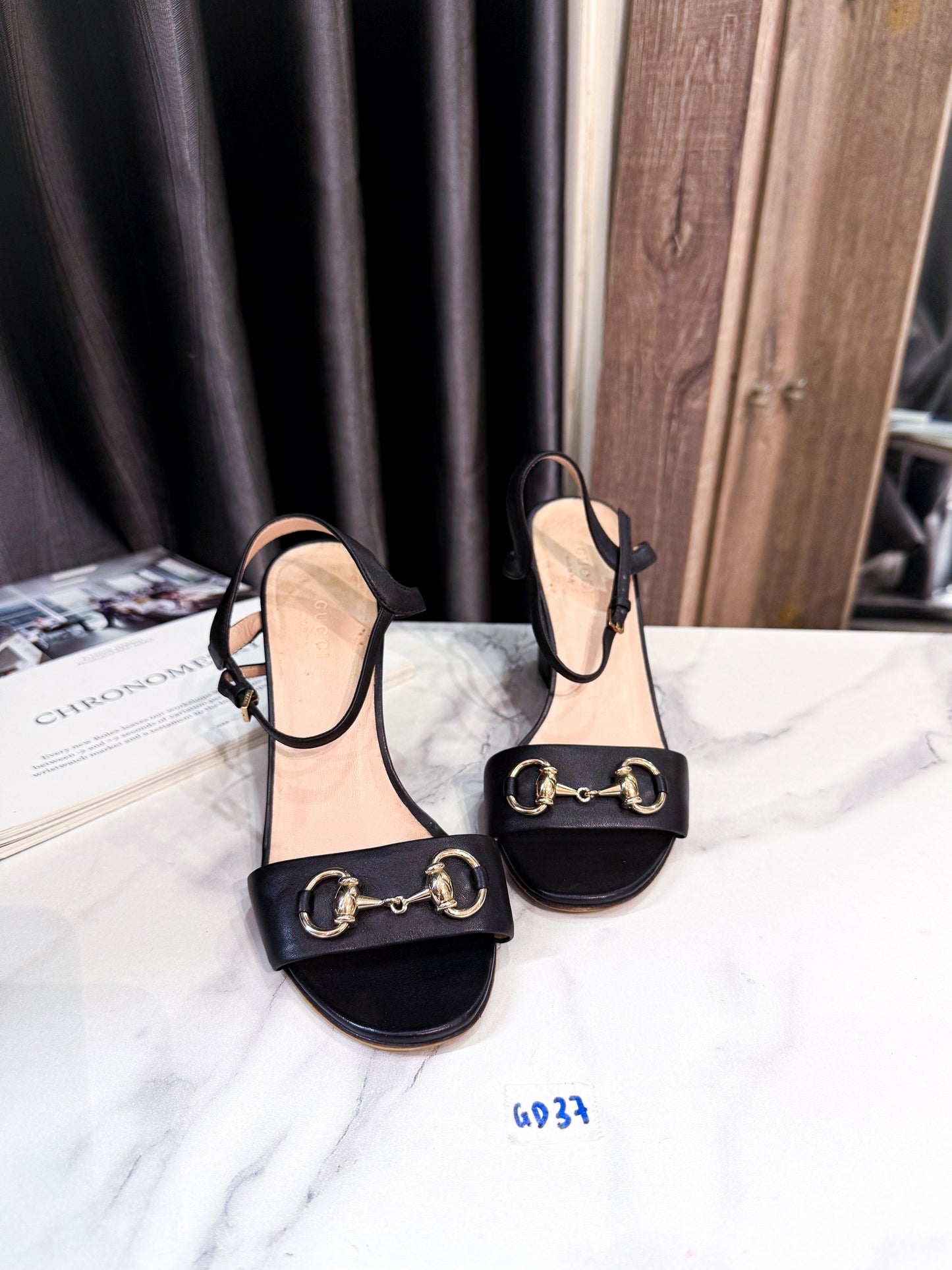 Sandal Gucci Used Size 36 GD37