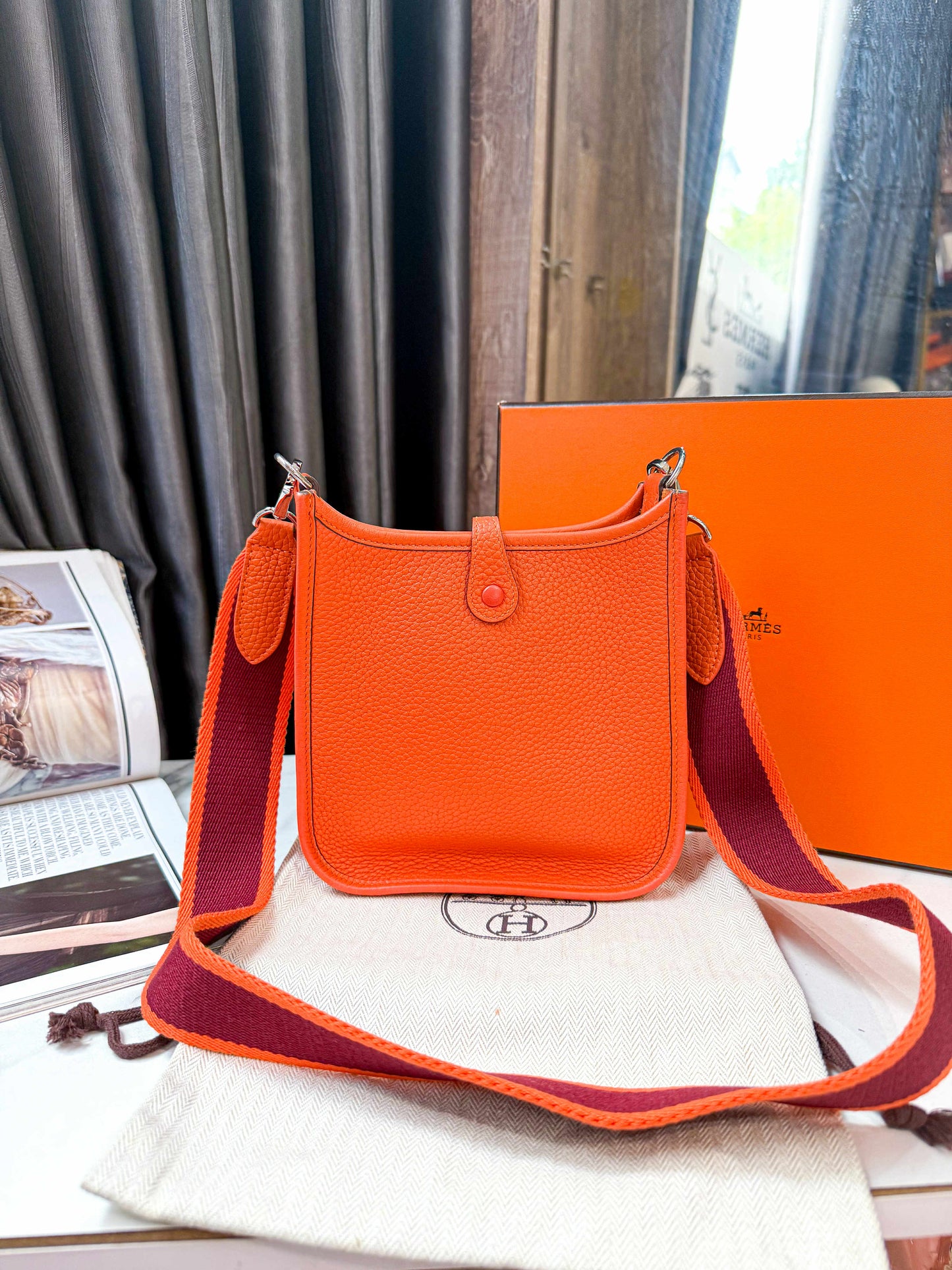 A Hermes Evelyns 16