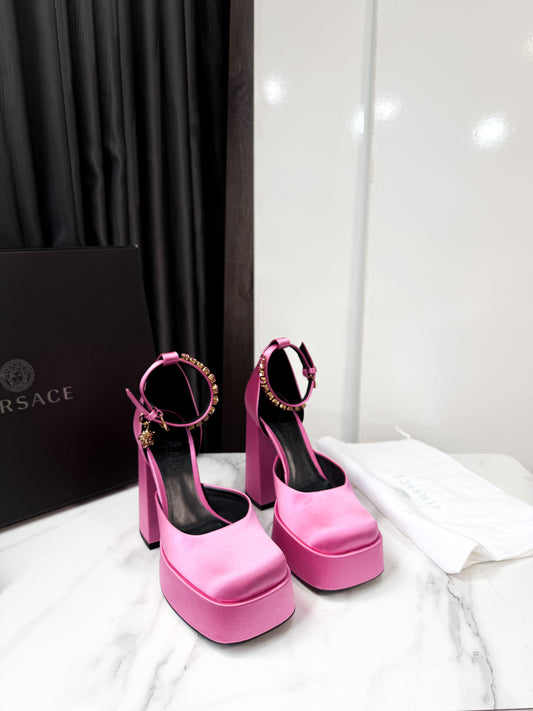 Giày Versace Hồng Size 35