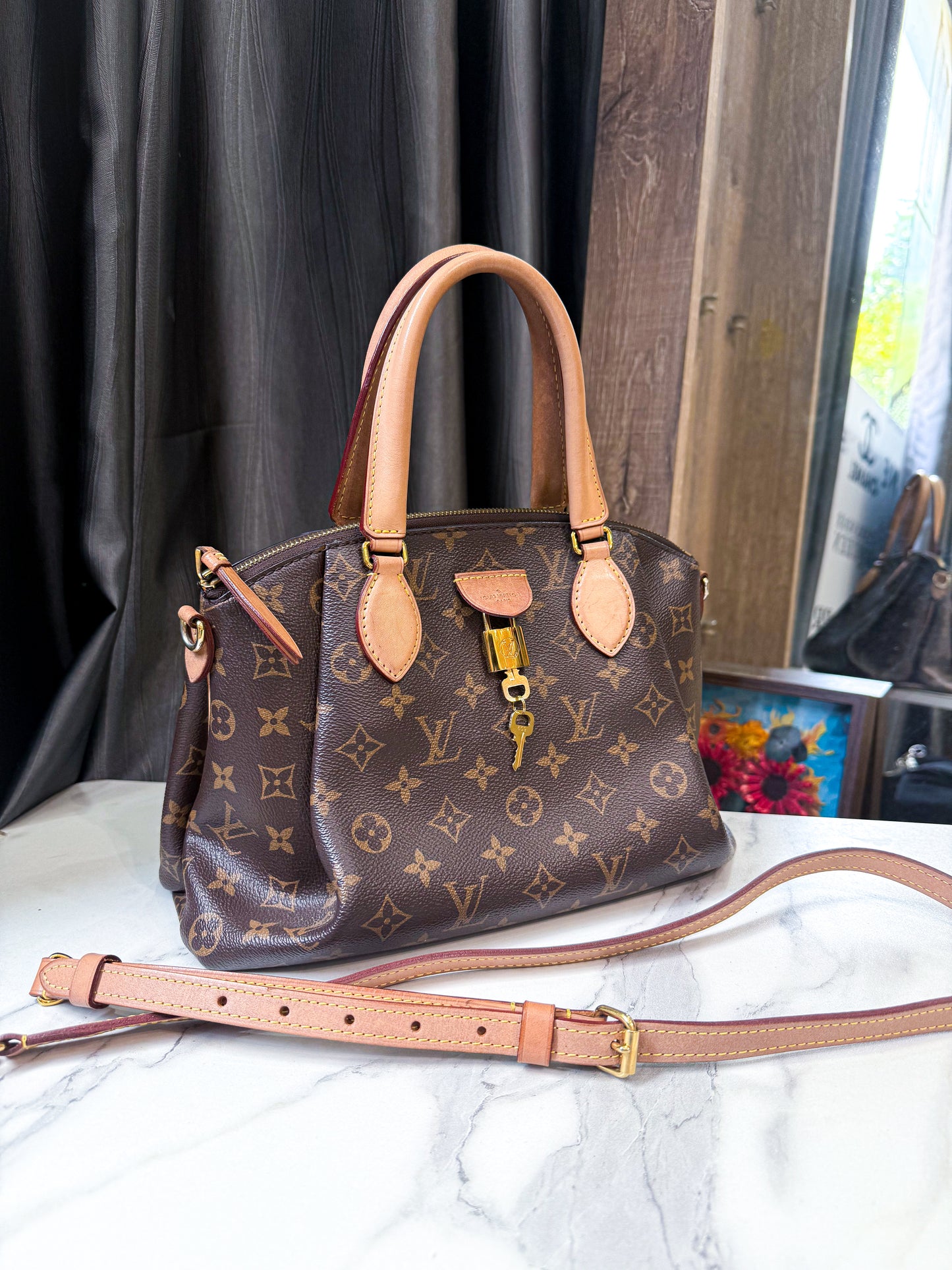 A A LV Rivoli PM