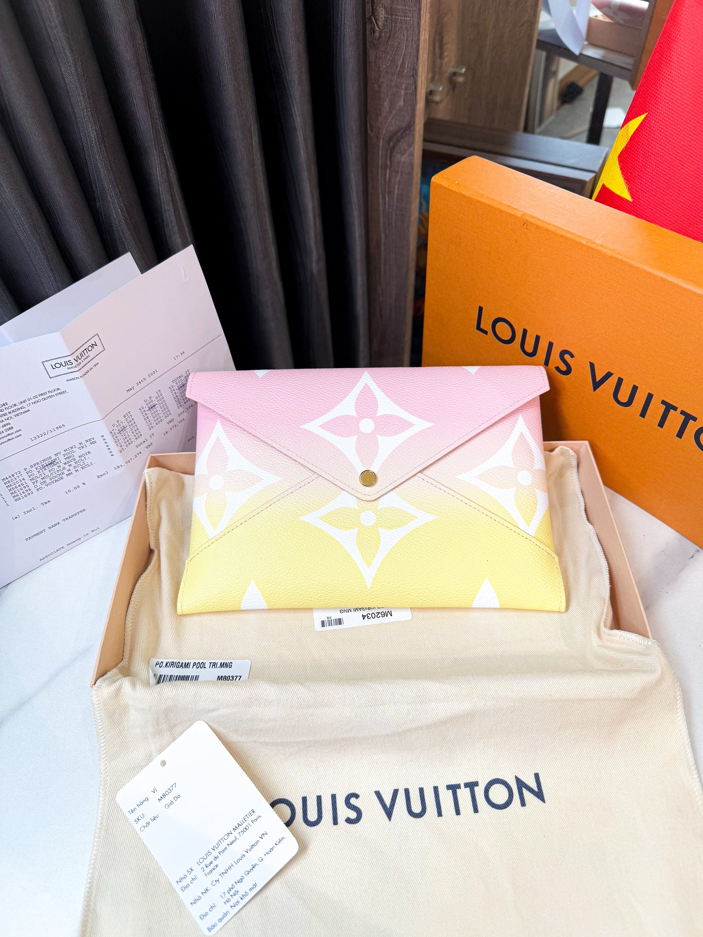 LV Kiri Size L