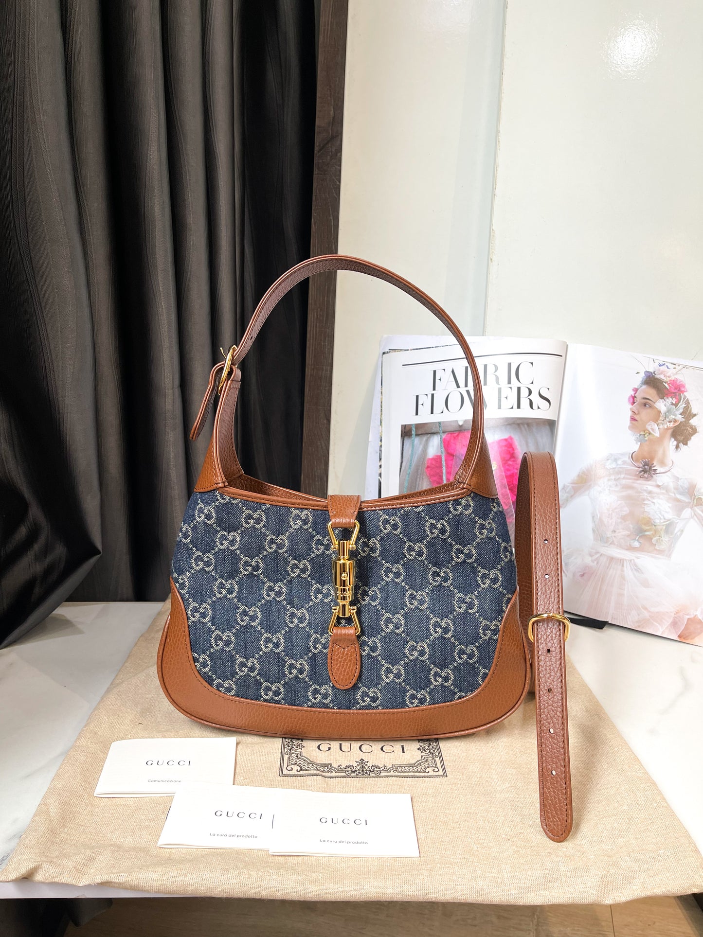 Gucci Jackie New Size Small