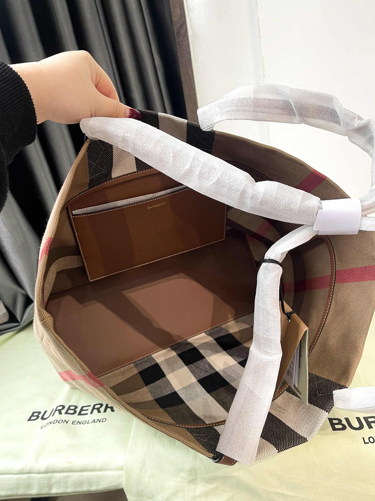 Tote BBR New