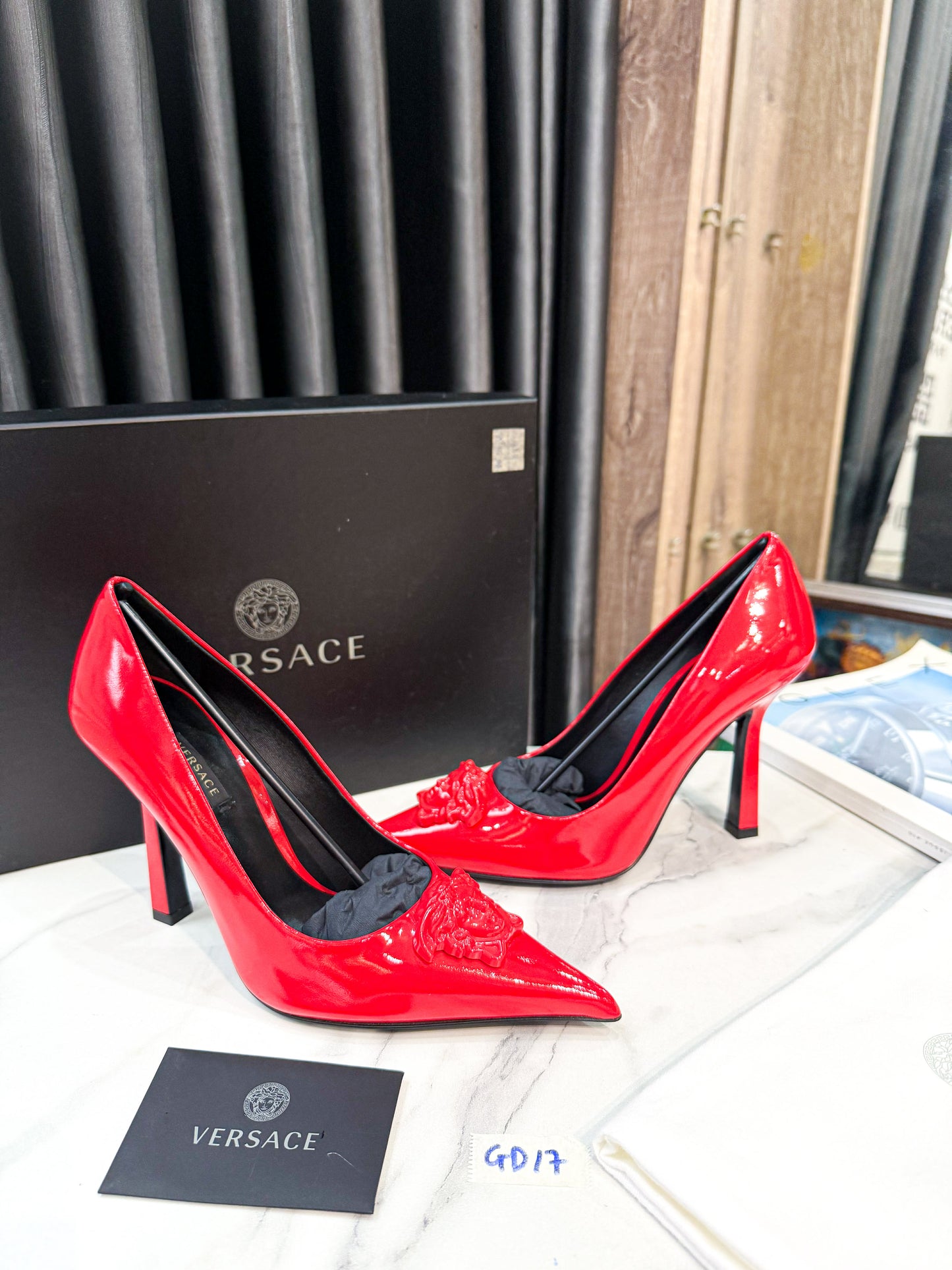 Giày Cao Gót Versace Đỏ New GD17