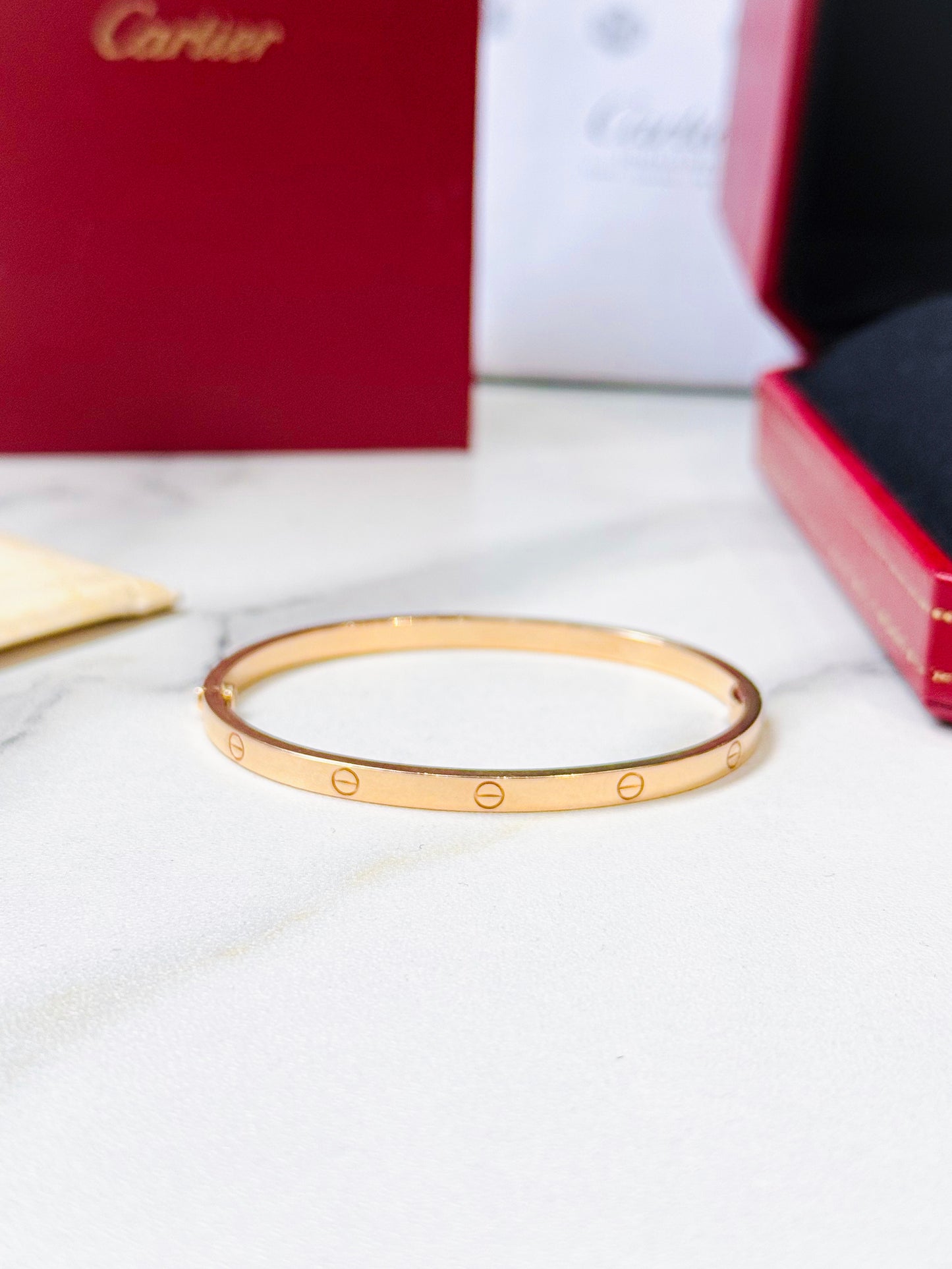 Vòng Cartier Size 16