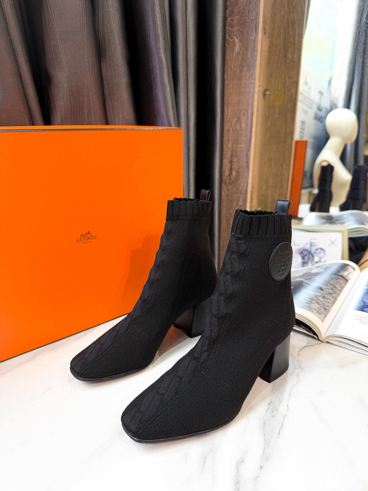 Boot Hermes Len Đen Size 35