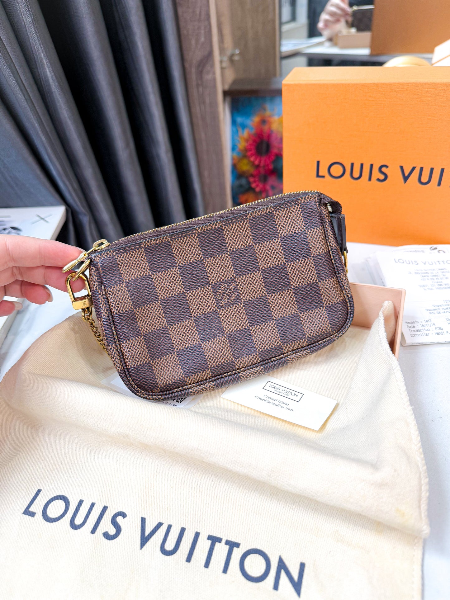 LV Pochette Mini Damier