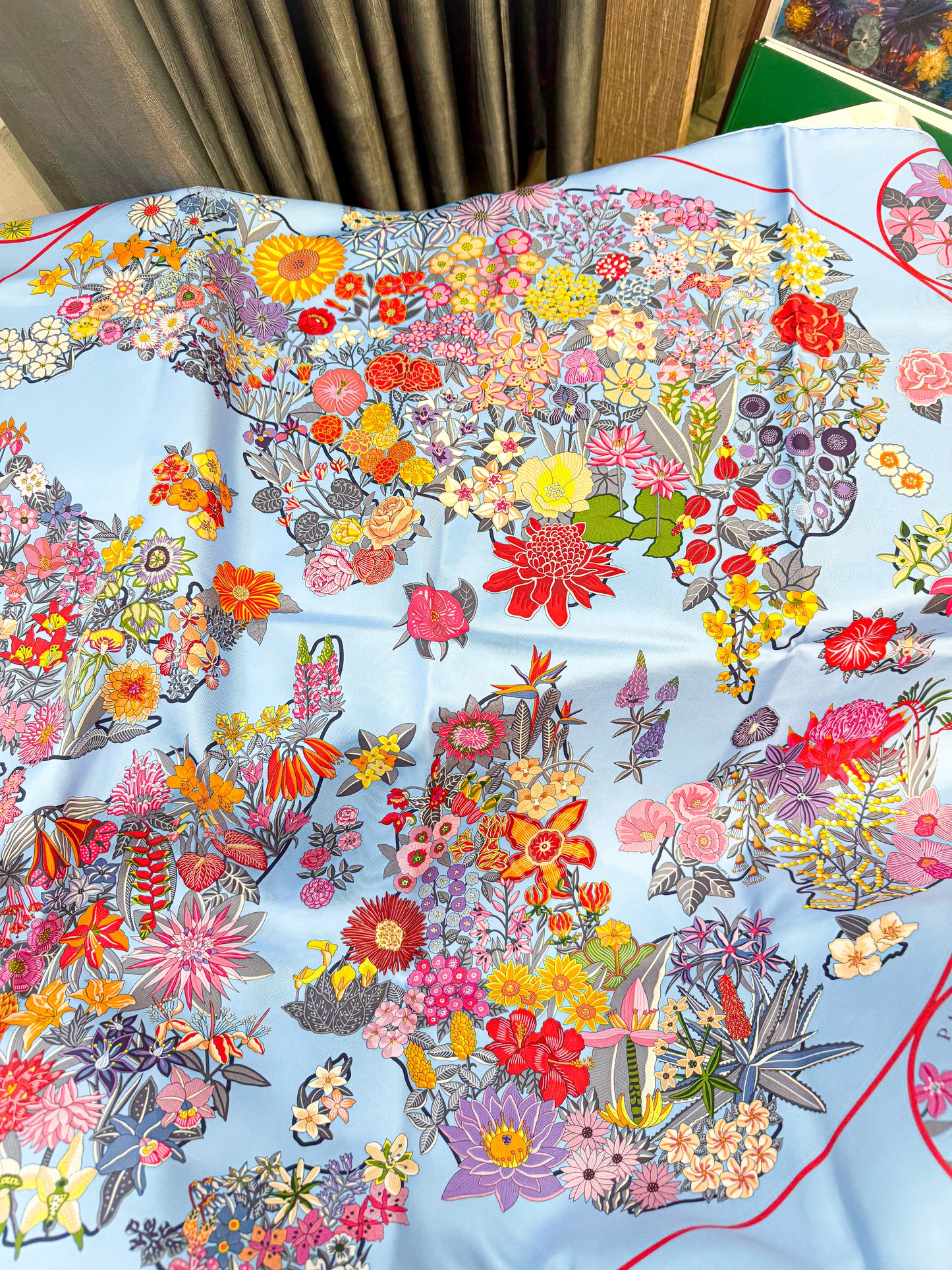 Khăn Lụa Hermes New Khổ 90x90 HN37 4/11