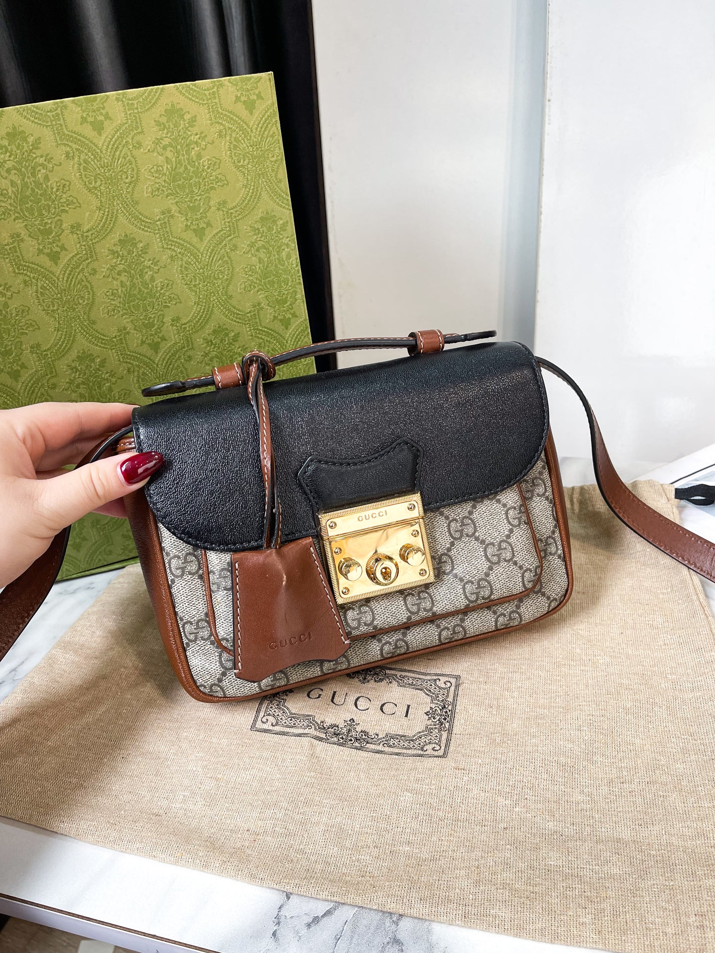 Gucci Padlock Đeo Chéo