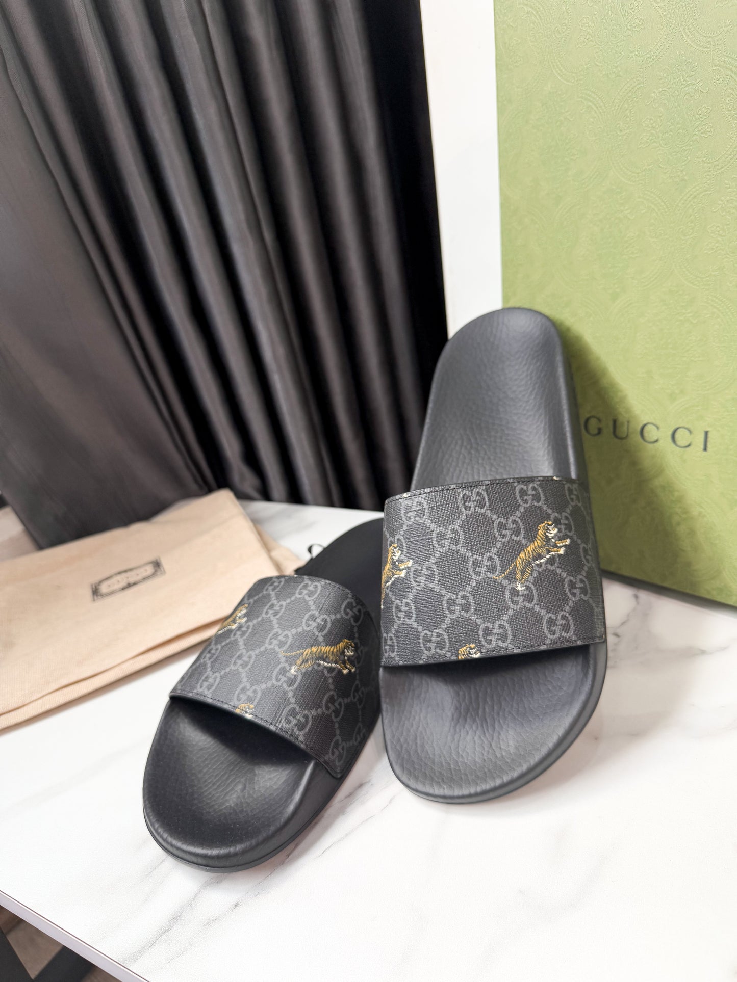 Dép Gucci Hổ Size 11 (45)