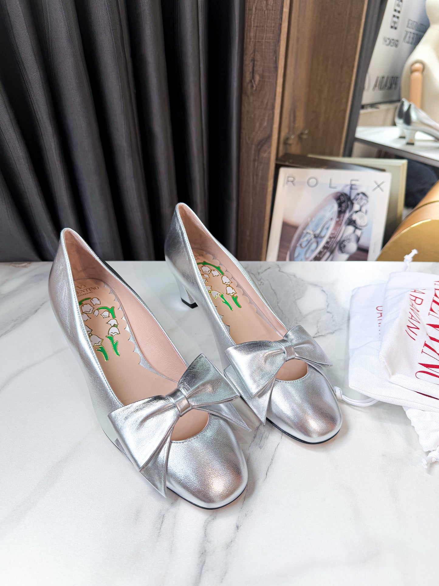Giày VLTN Size 38 Bạc