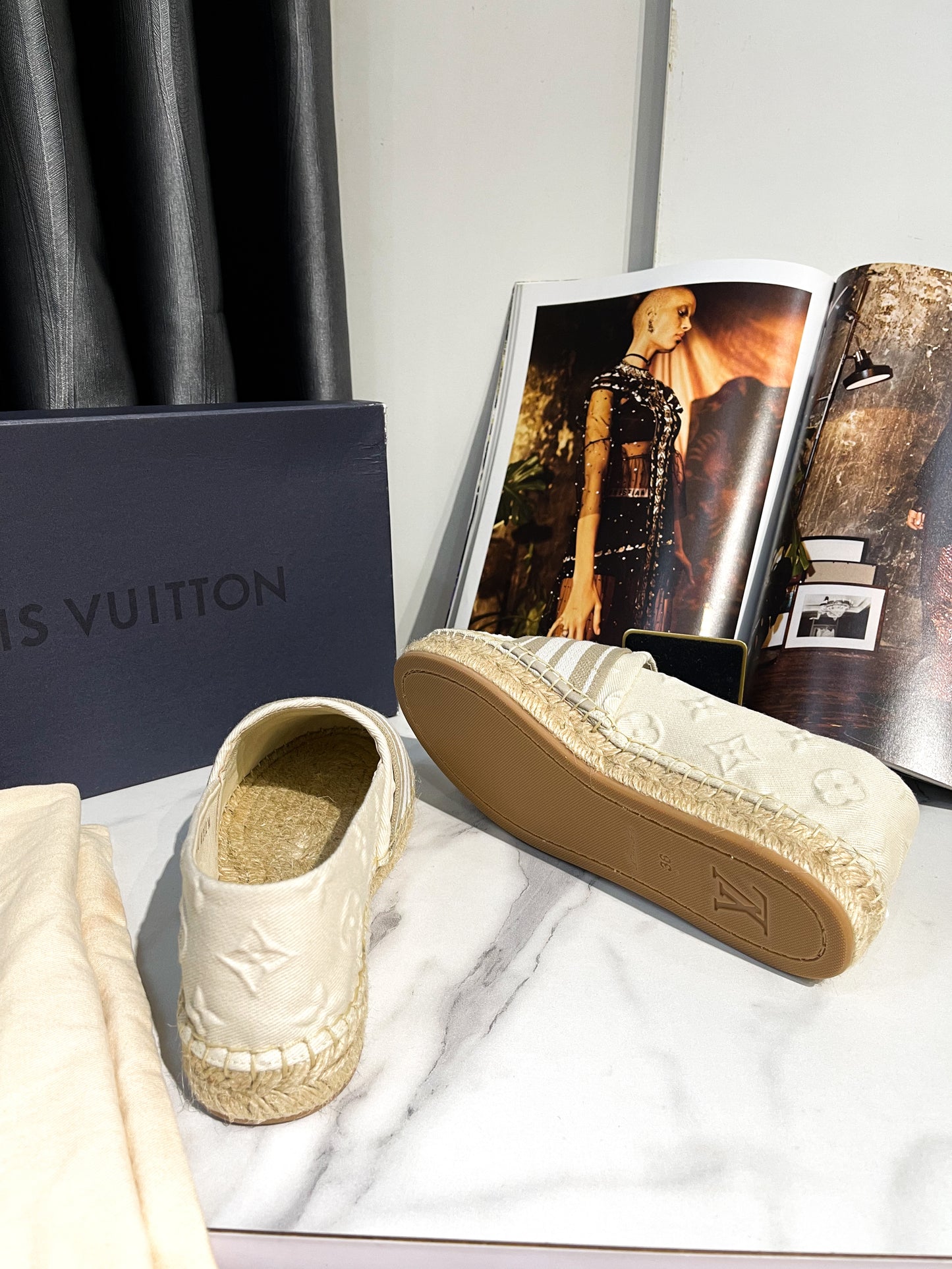 Slipon LV Size 36