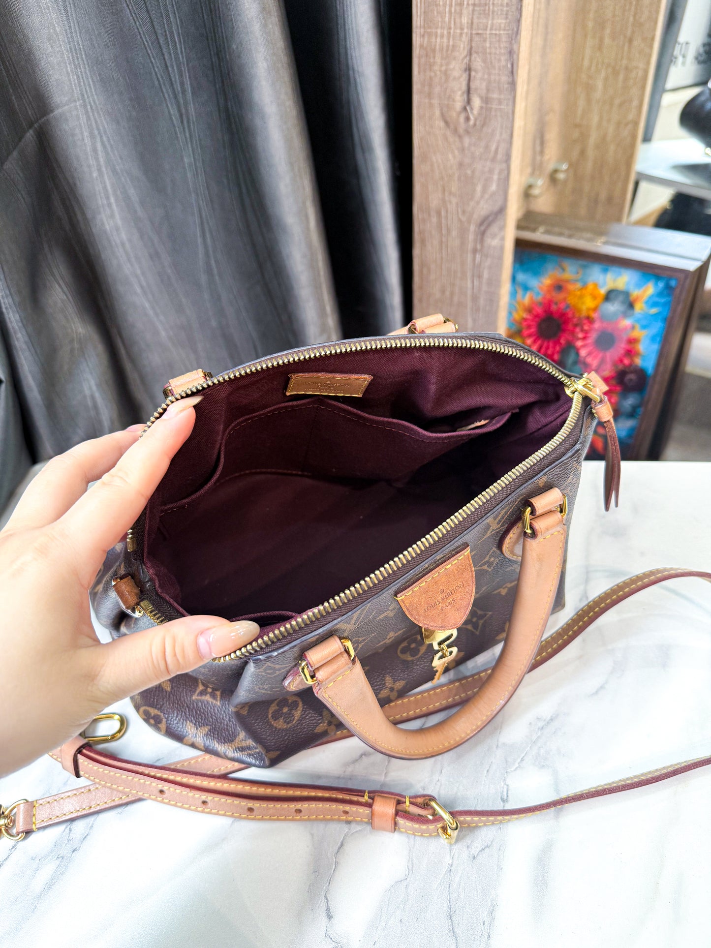 A A LV Rivoli PM