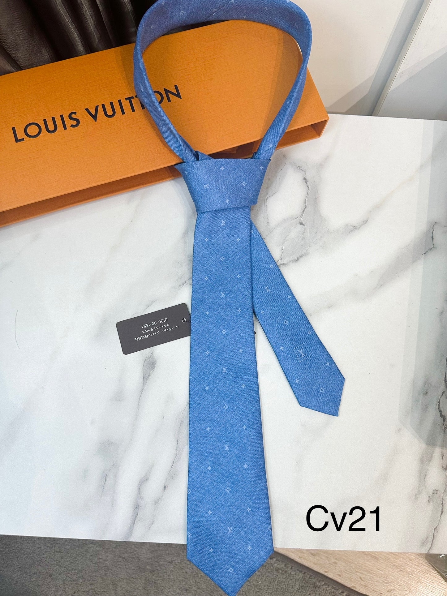Cà Vạt LV 21