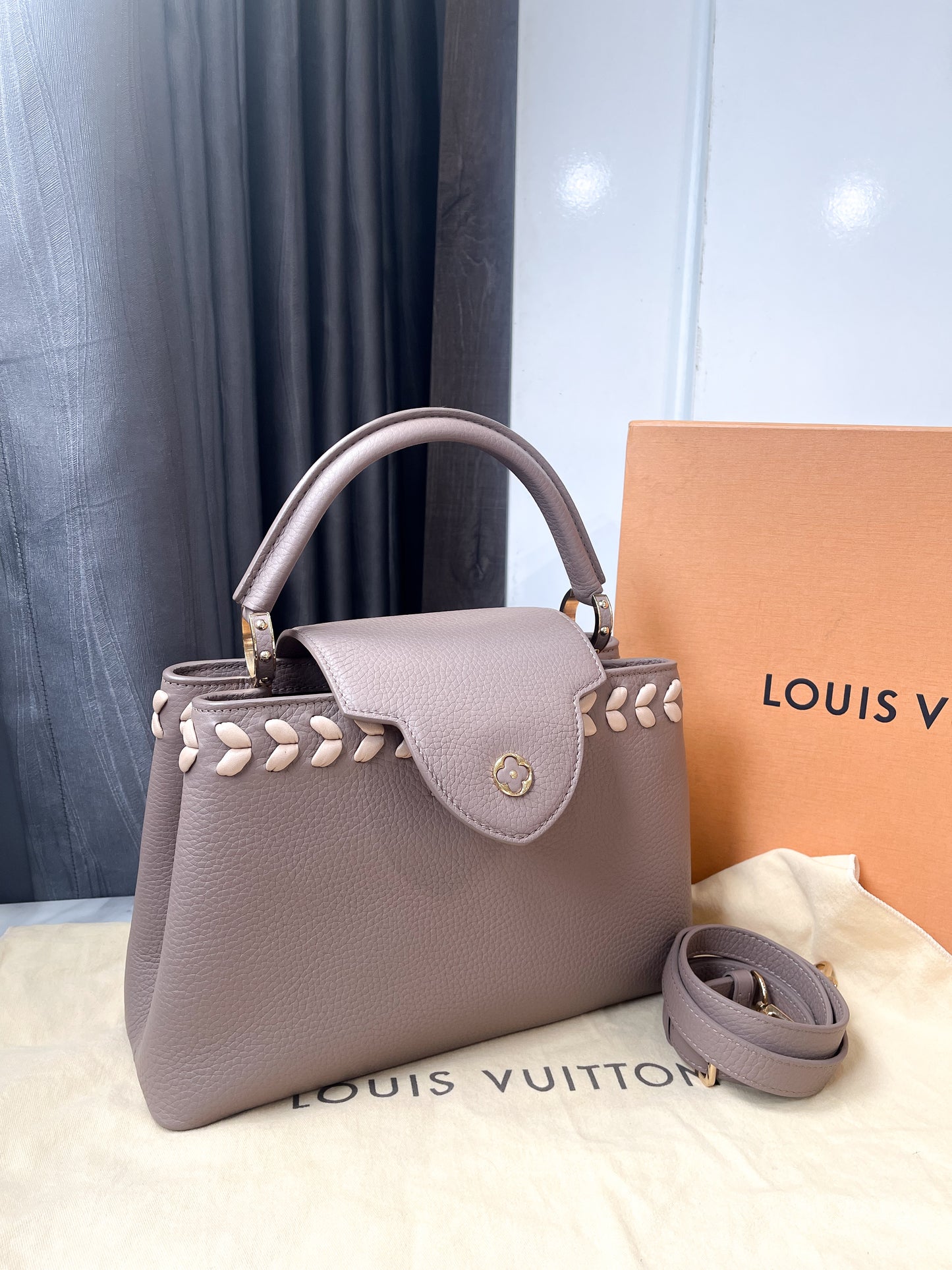LV Capucines PM
