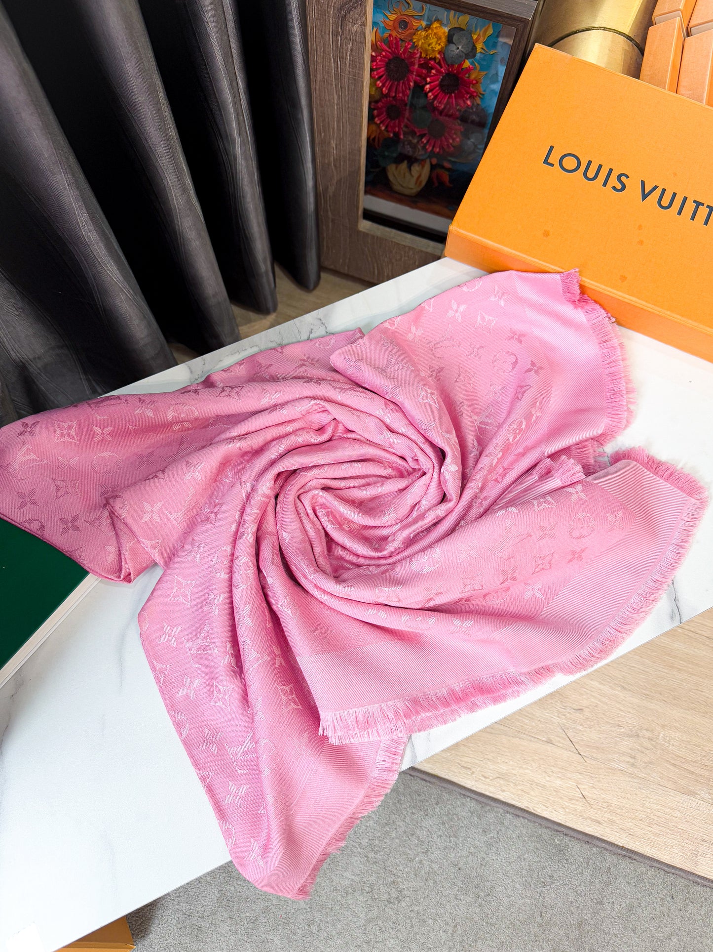 Khăn LV Hồng 15/5