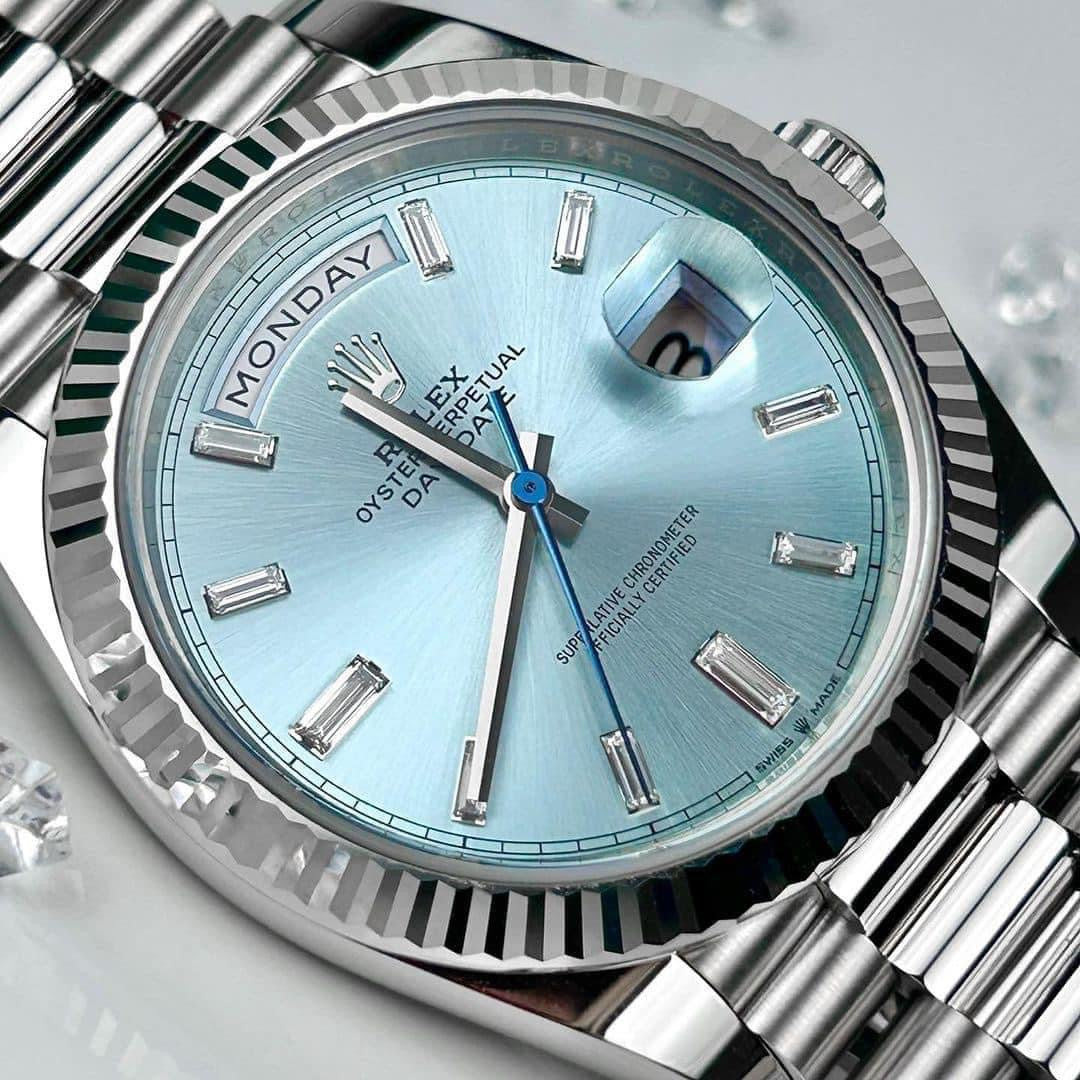 Đồng Hồ Rolex Day-Date 228236 Ice Blue