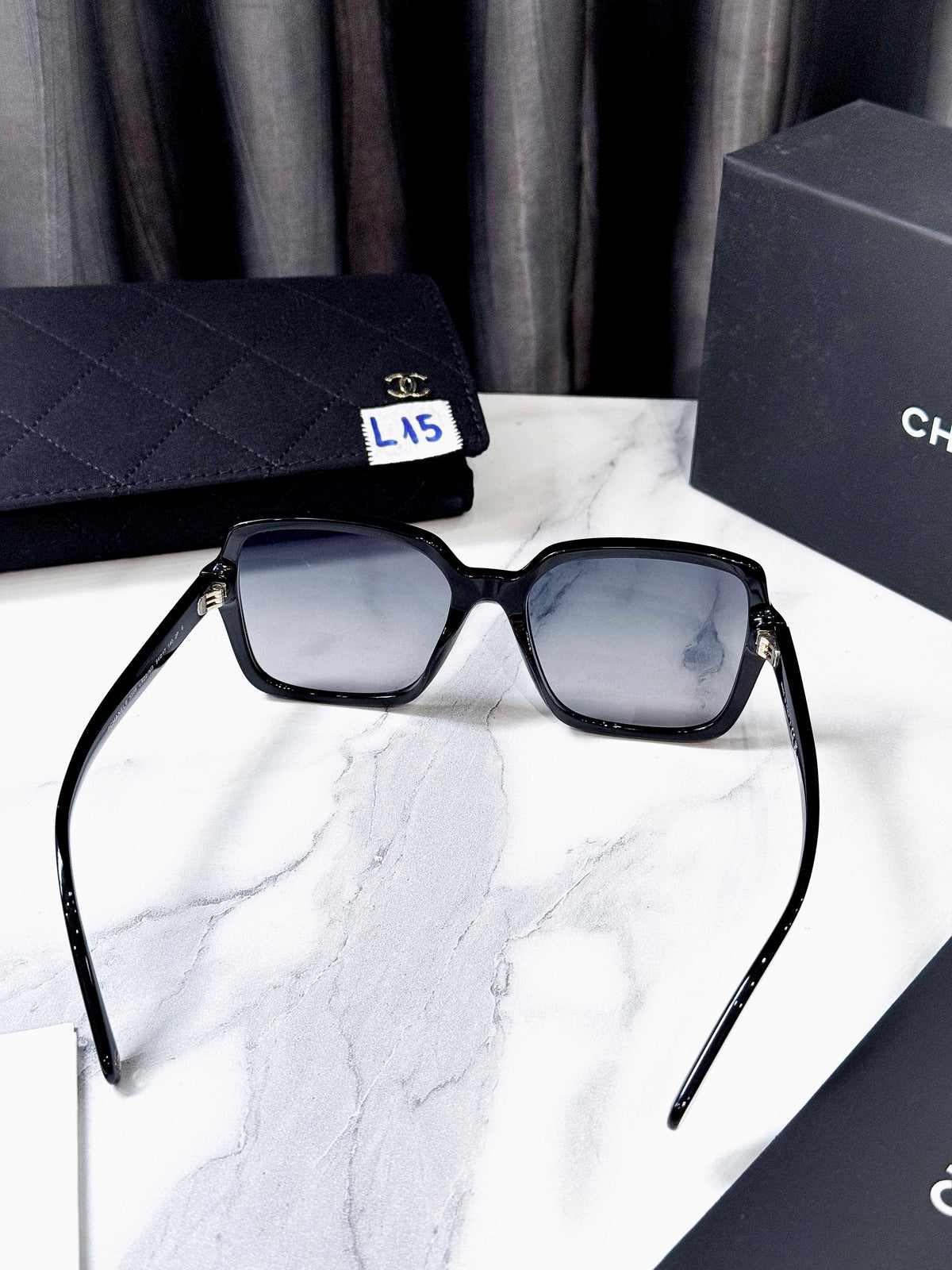 Kính Chanel New L15