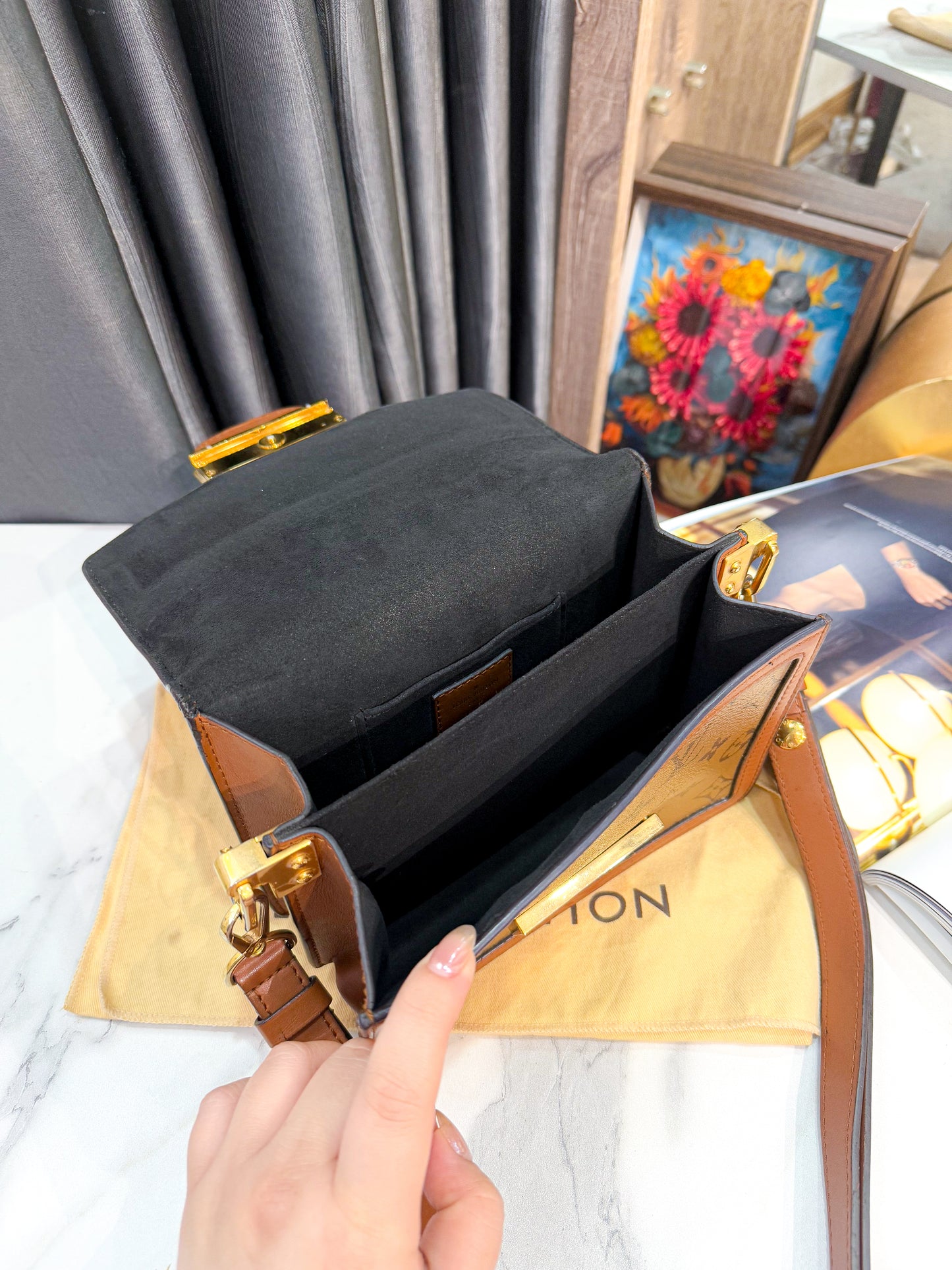 LV Dauphine Mini